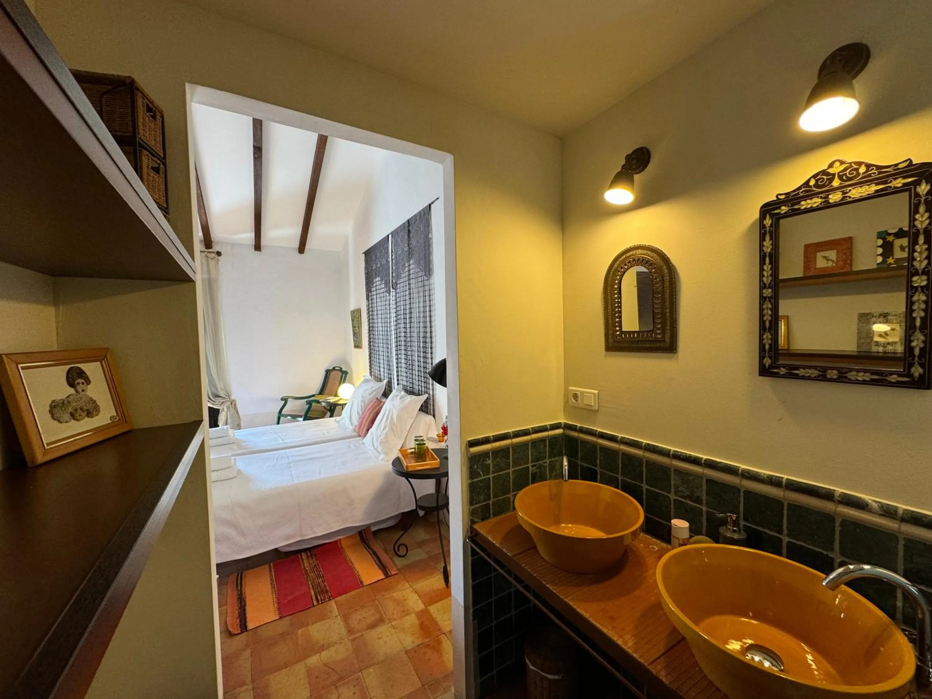 Bathroom, Bed in Casa Arizo, Hotel Boutique
