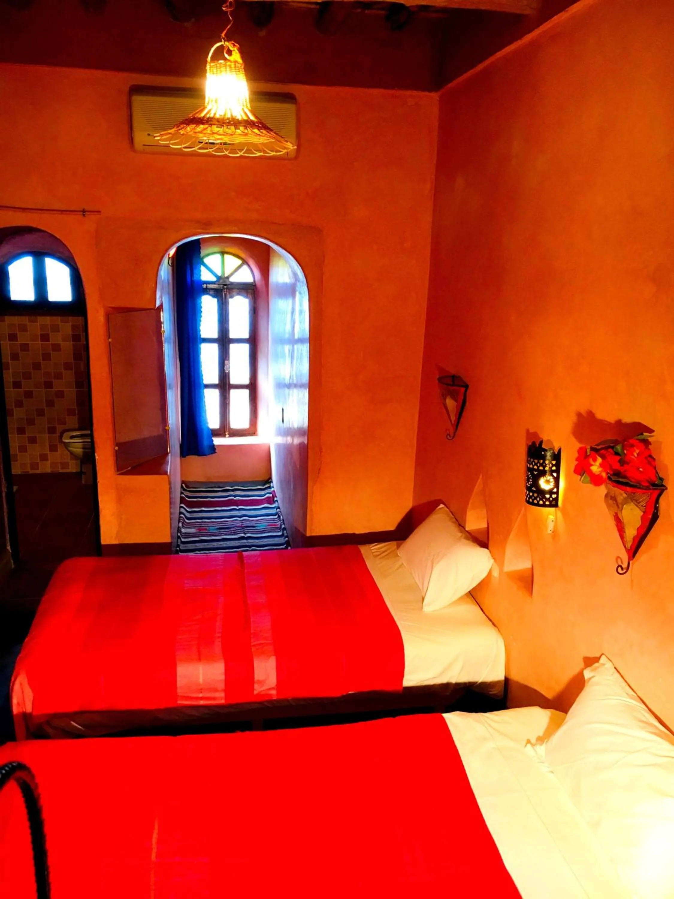 Bed in Kasbah Tiriguioute