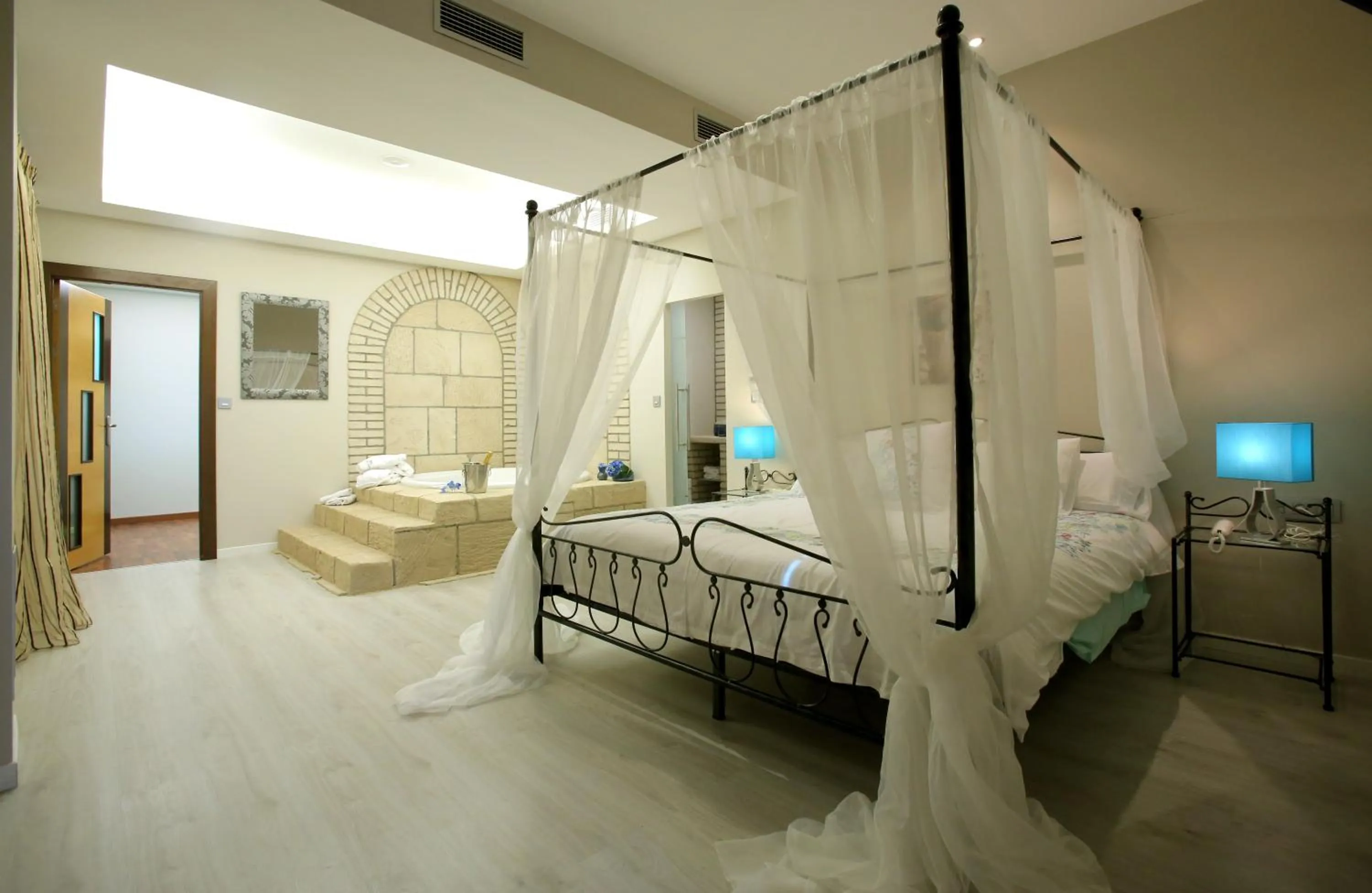 Bed in Hotel Castillo Bonavía