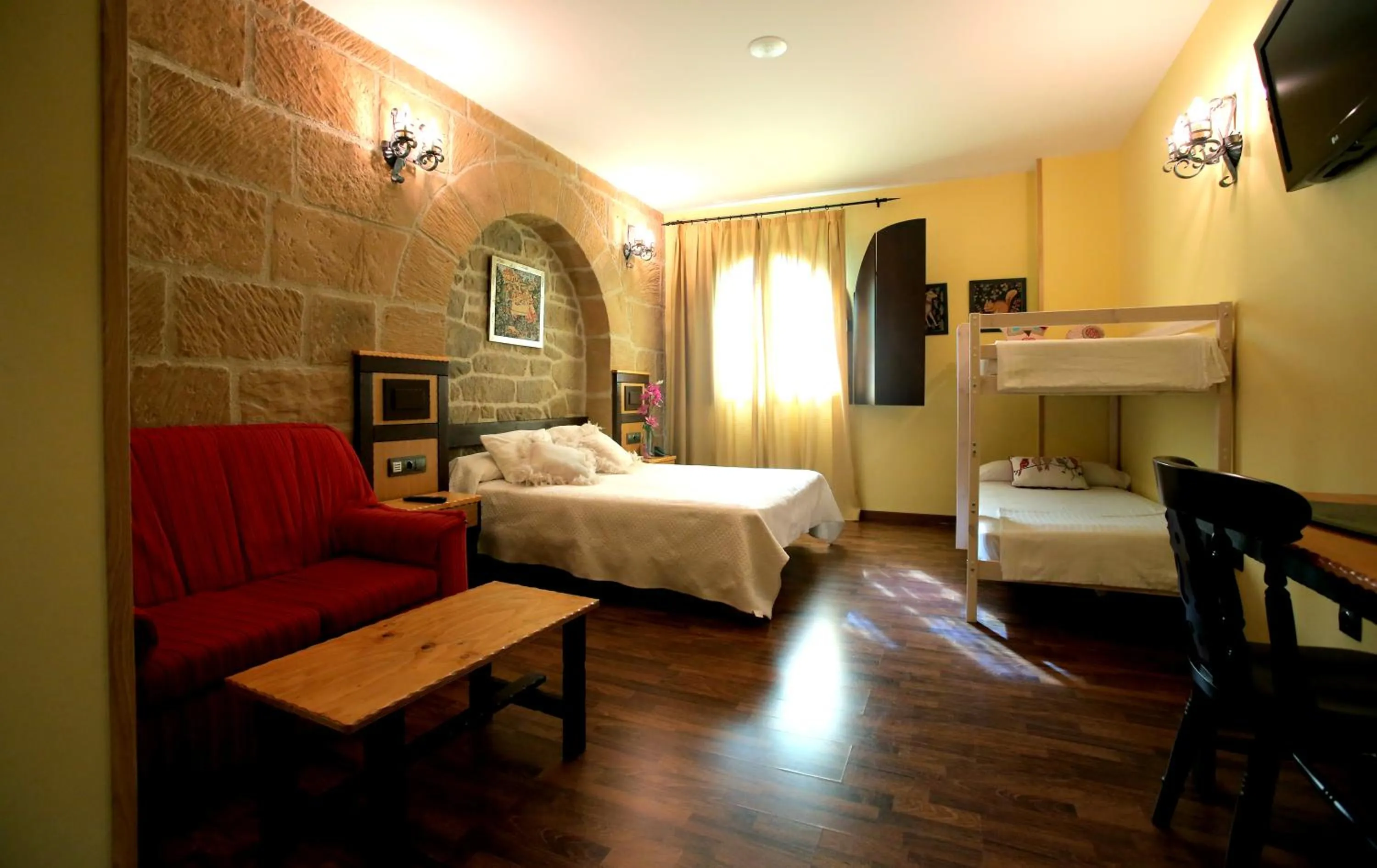 Bed in Hotel Castillo Bonavía