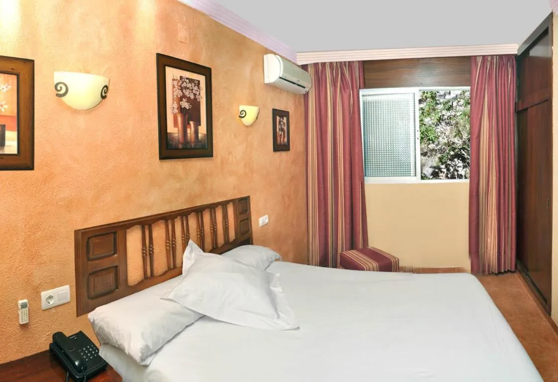 Bed in Arrayanes Playa Almuñecar