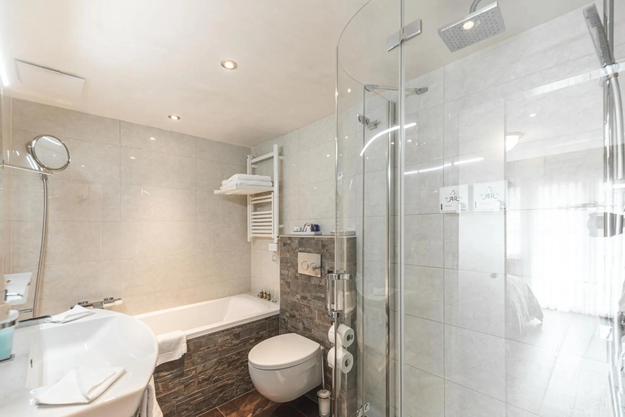 Bathroom in Boutique Hotel Albana Real - Restaurants & Spa