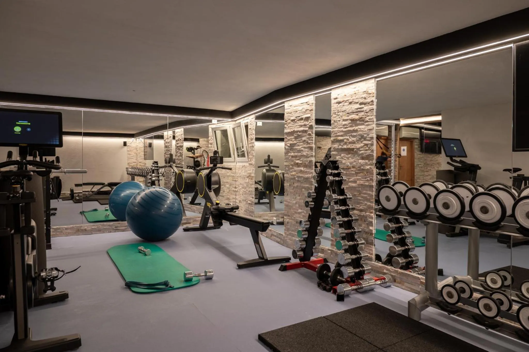 Fitness centre/facilities in Boutique Hotel Albana Real - Restaurants & Spa