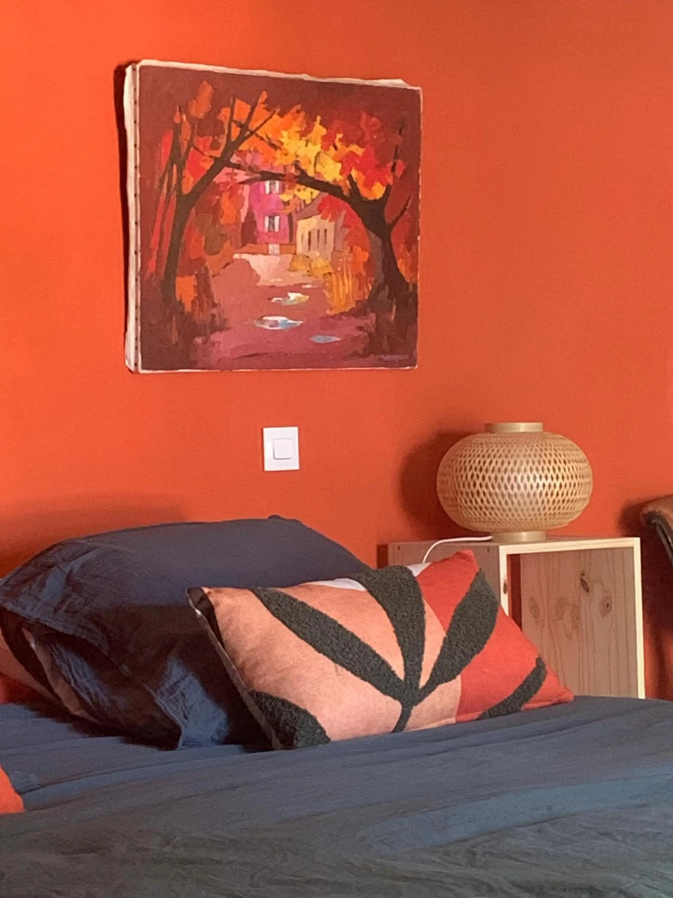 Decorative detail, Bed in Moulin de Champrond -Montmirail -Sarthe