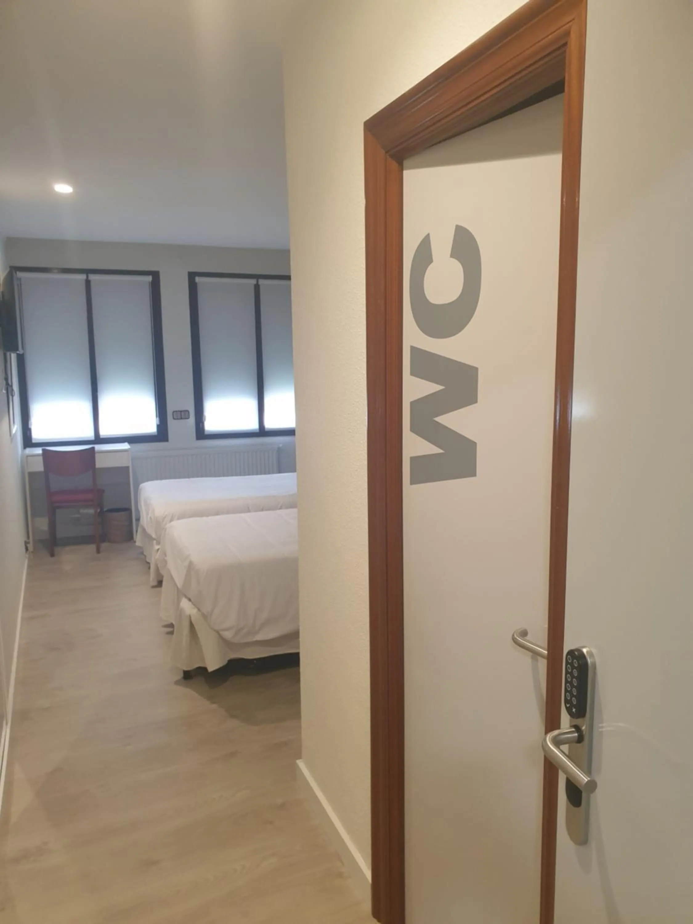 Photo of the whole room, Bed in Hotel Arts - Gasteiz Centro