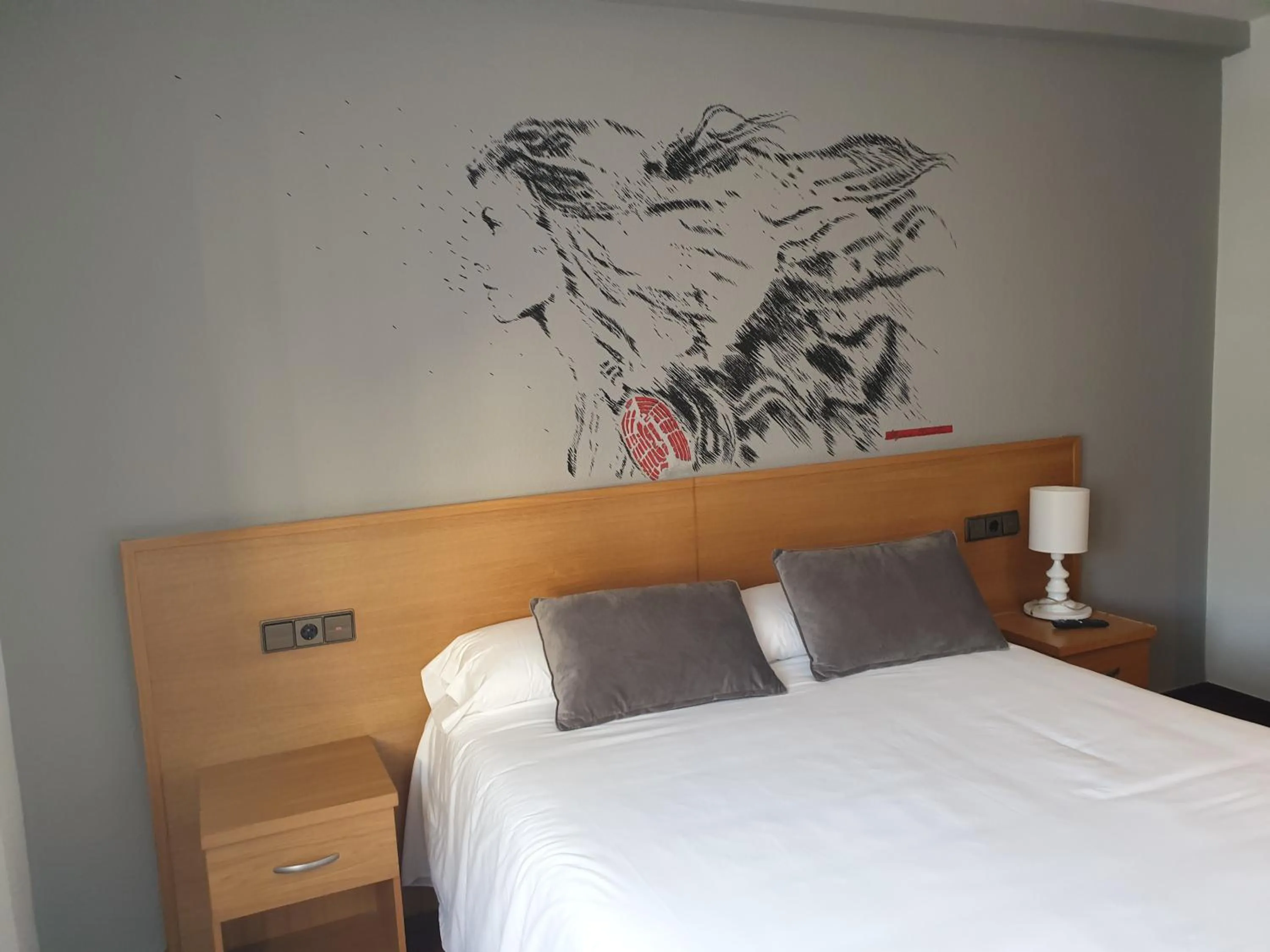 Photo of the whole room, Bed in Hotel Arts - Gasteiz Centro