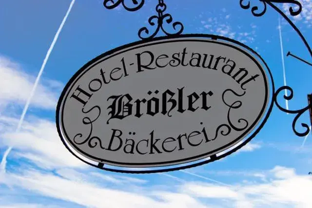 Logo/Certificate/Sign in Hotel Brößler