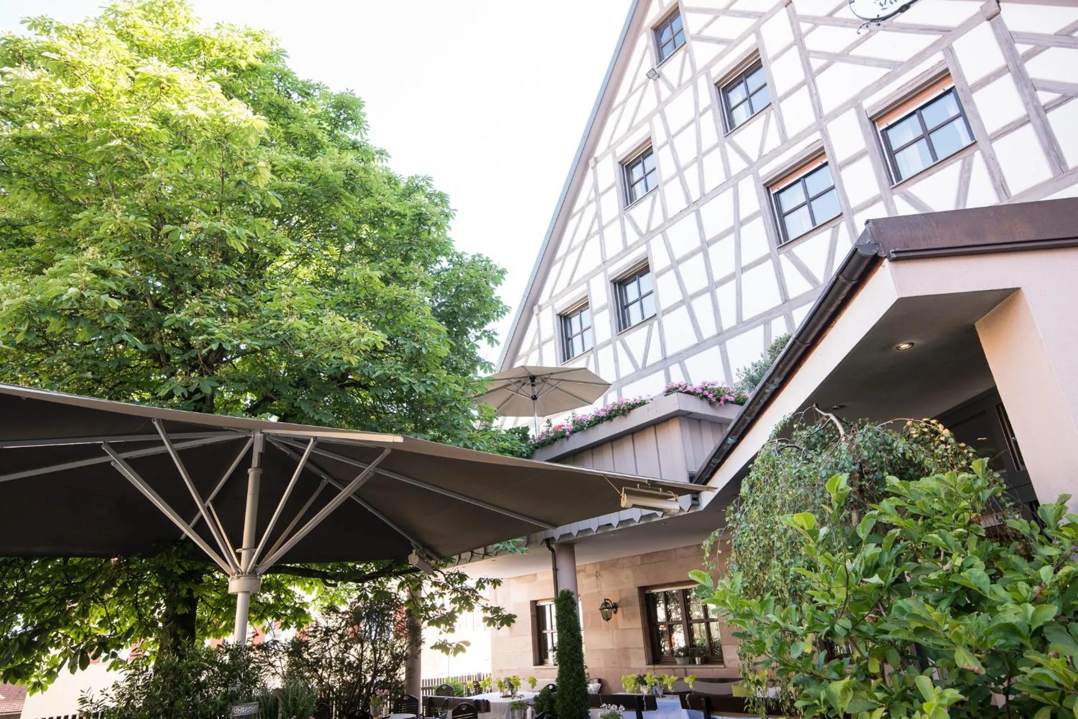 Property building in Landgasthof Weisses Lamm