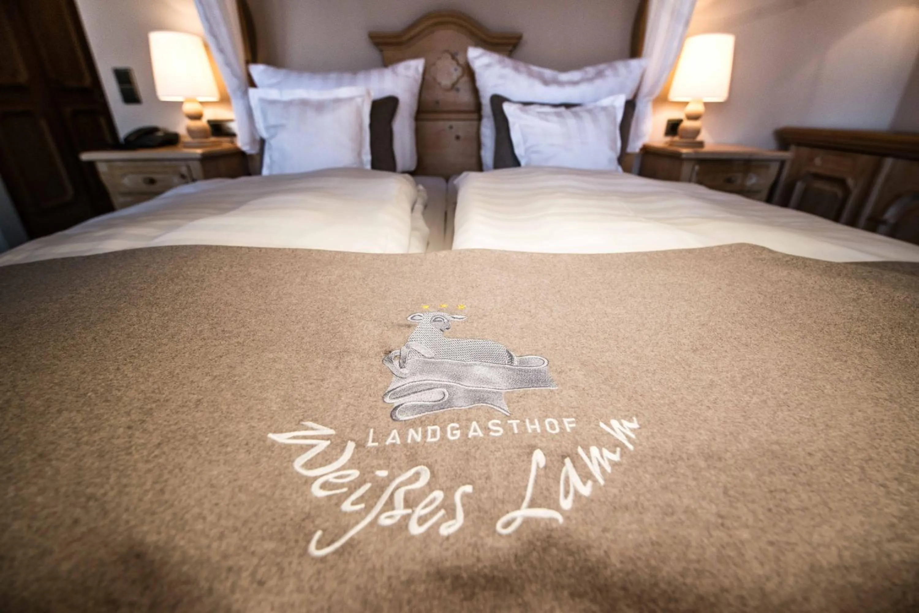 Property logo or sign, Bed in Landgasthof Weisses Lamm
