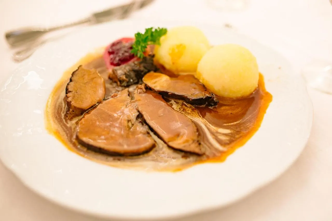 Food and drinks in Landgasthof Weisses Lamm