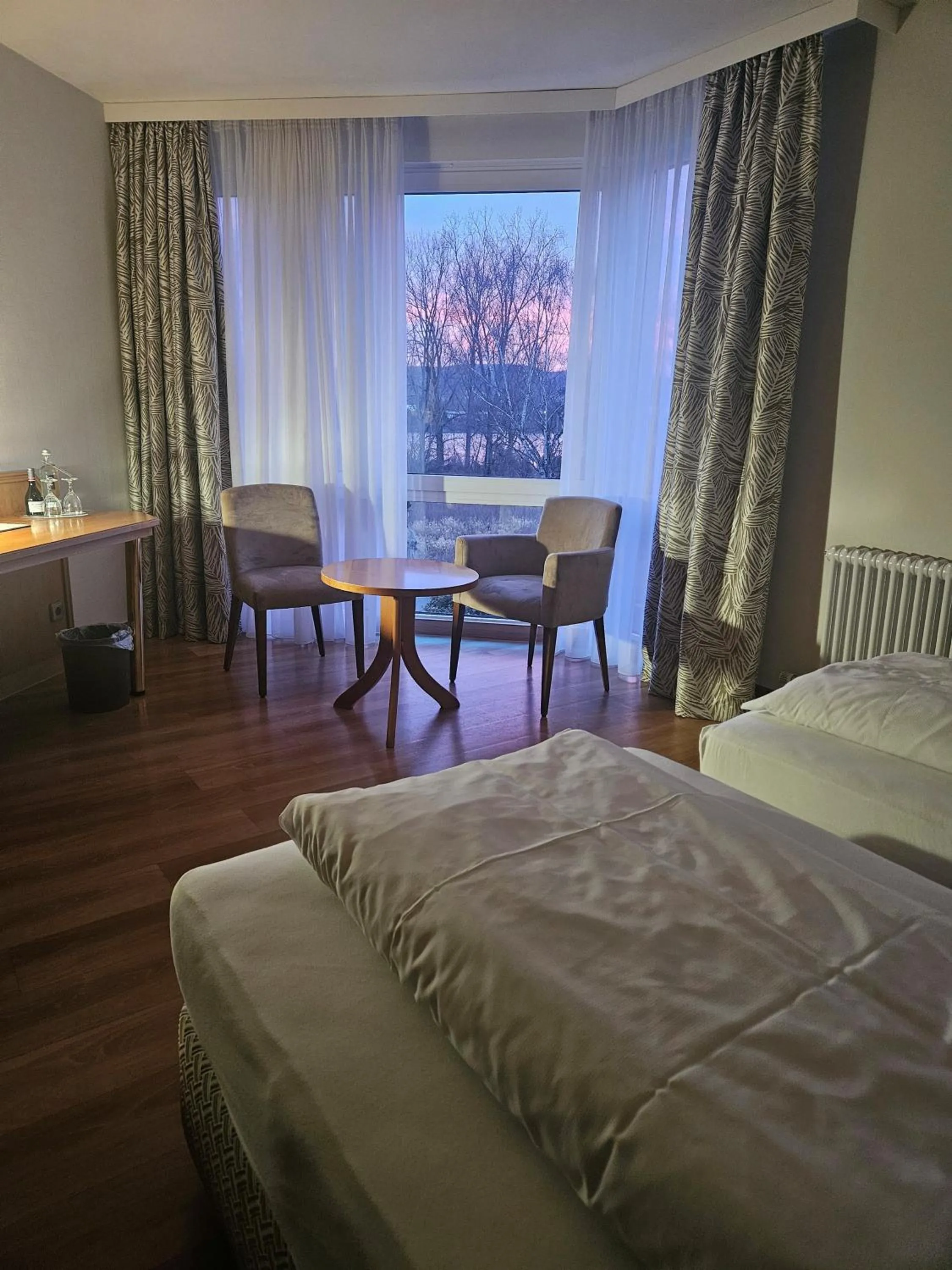 Bed in Rheinhotel Larus