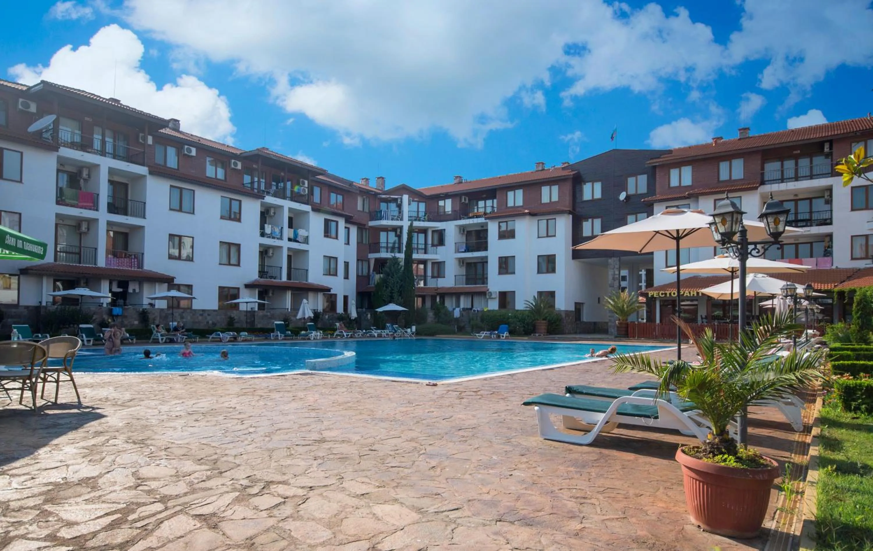 Garden in Apollon Apartments