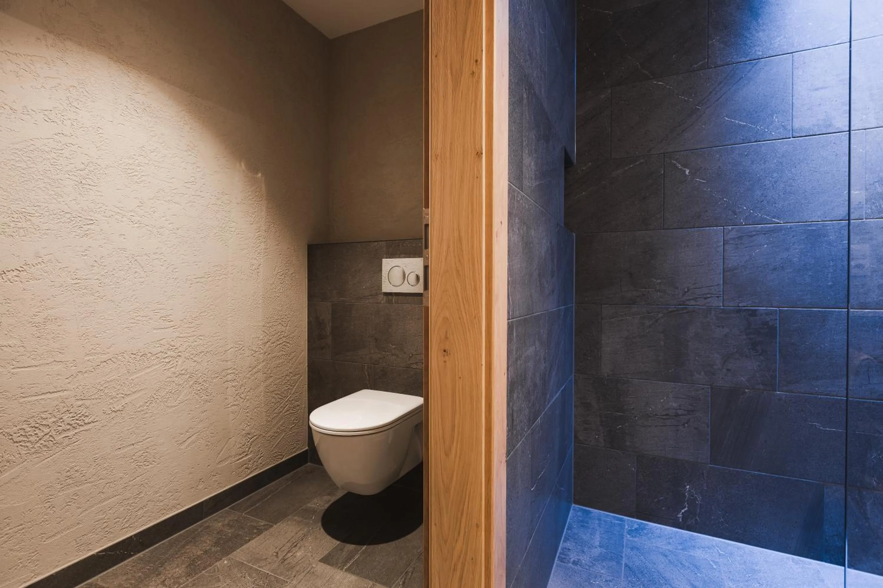 Toilet in Hotel Riederhof- Urlaub mit WAU!