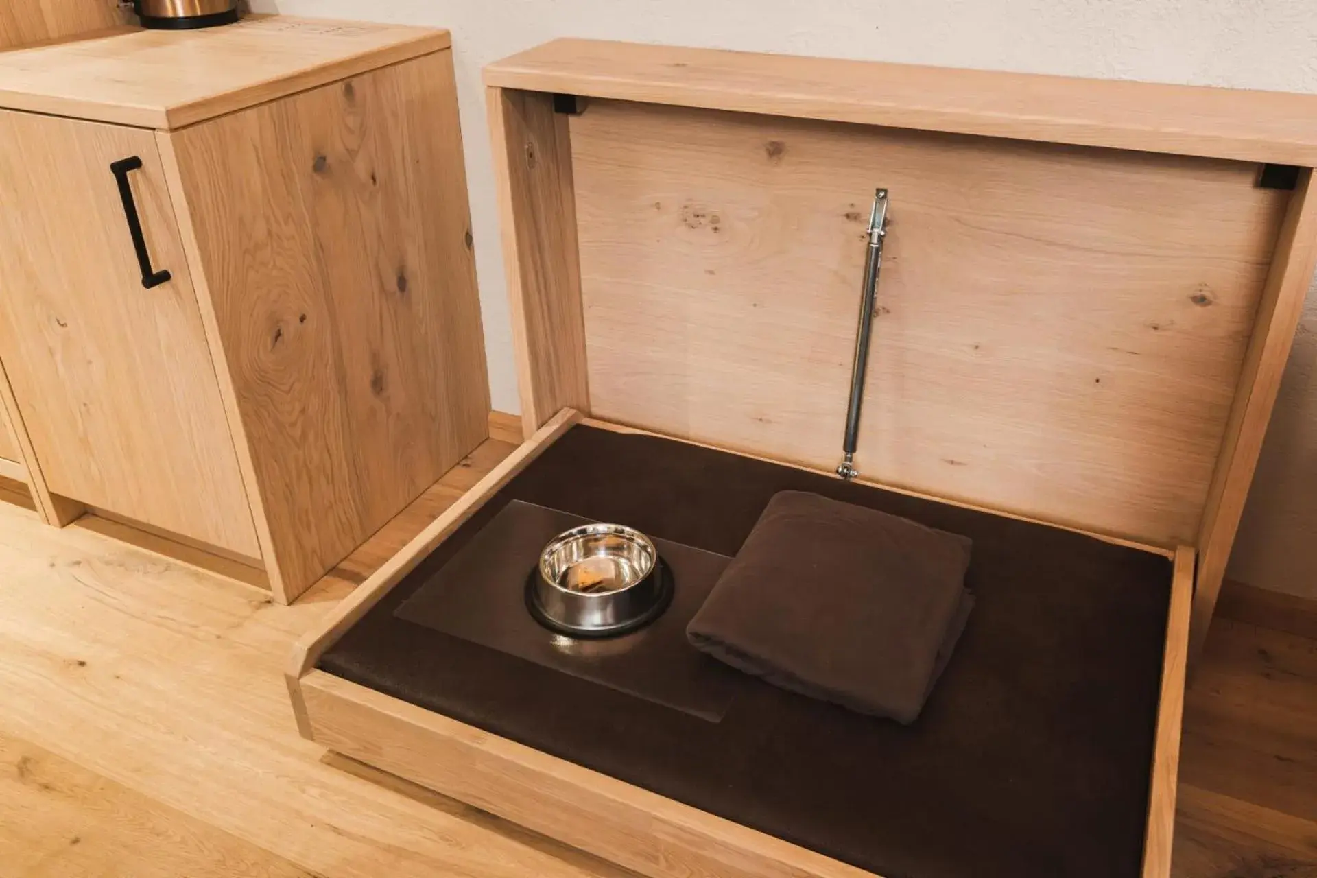 Standard Single Room with Shower - single occupancy in Hotel Riederhof- Urlaub mit WAU! Standard Single Room with Shower - single occupancy in Hotel Riederhof- Urlaub mit WAU!