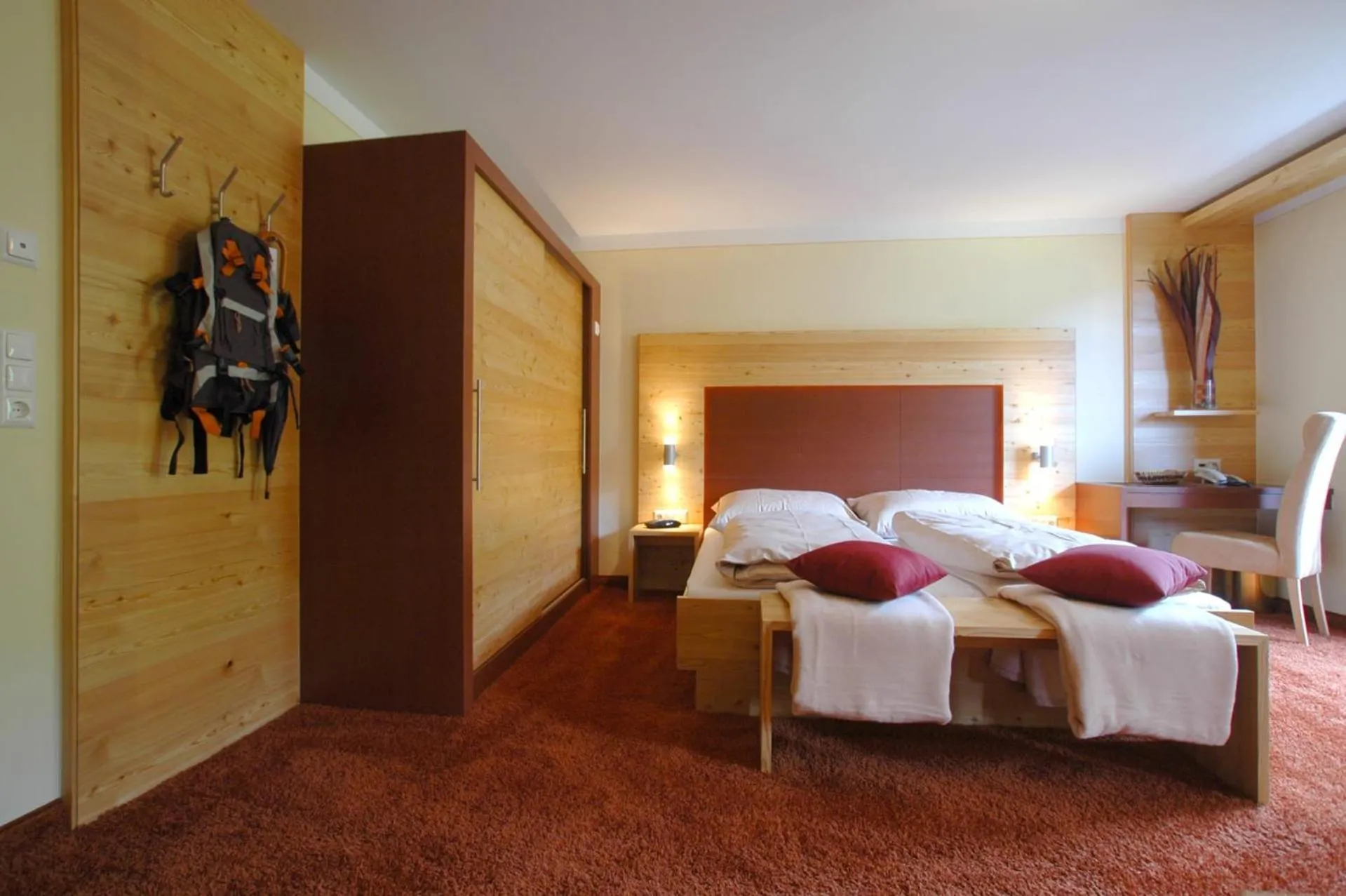 Bed in Hotel Riederhof- Urlaub mit WAU!