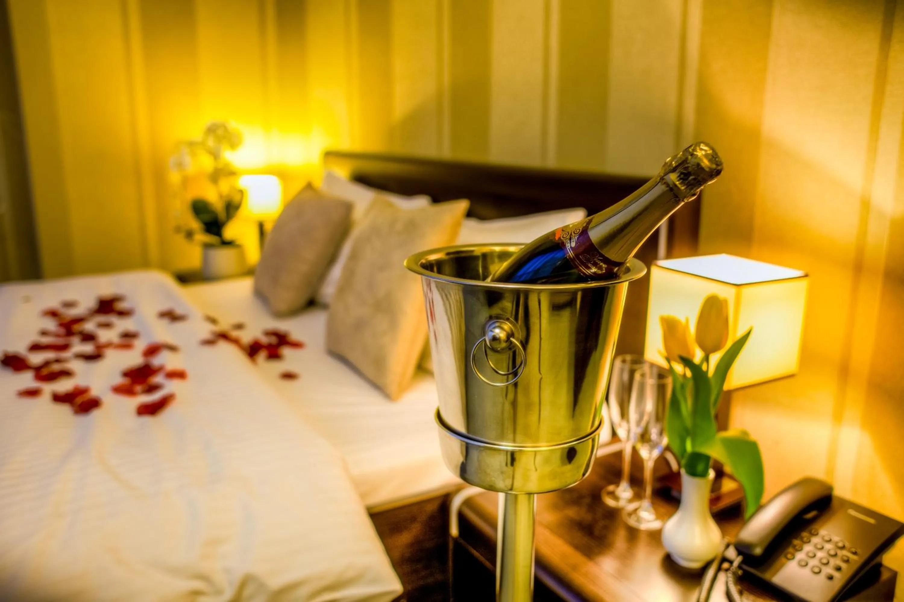 Bedroom, Bed in Aviator Hotel Restauracja & SPA