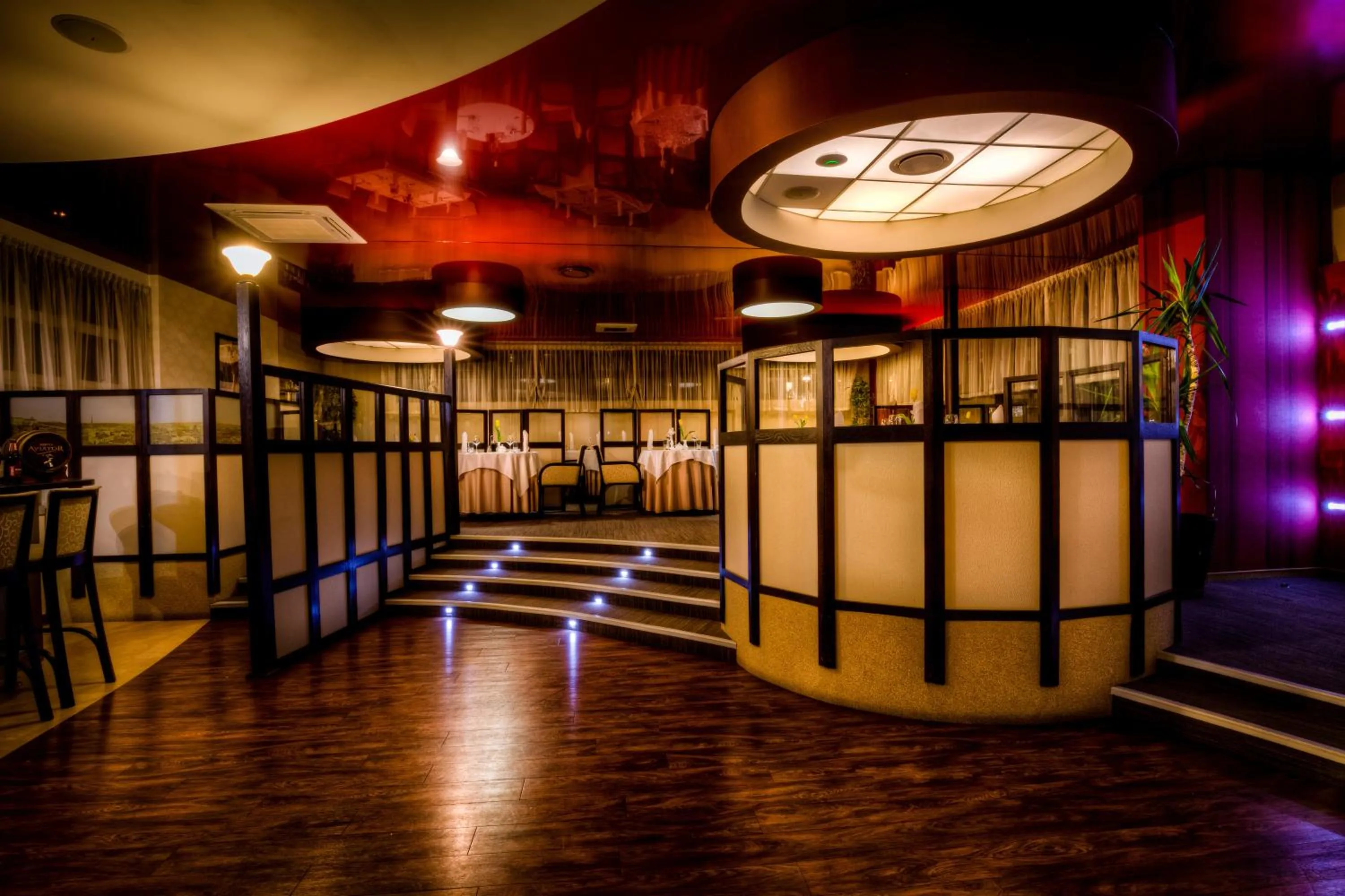 Restaurant/places to eat in Aviator Hotel Restauracja & SPA