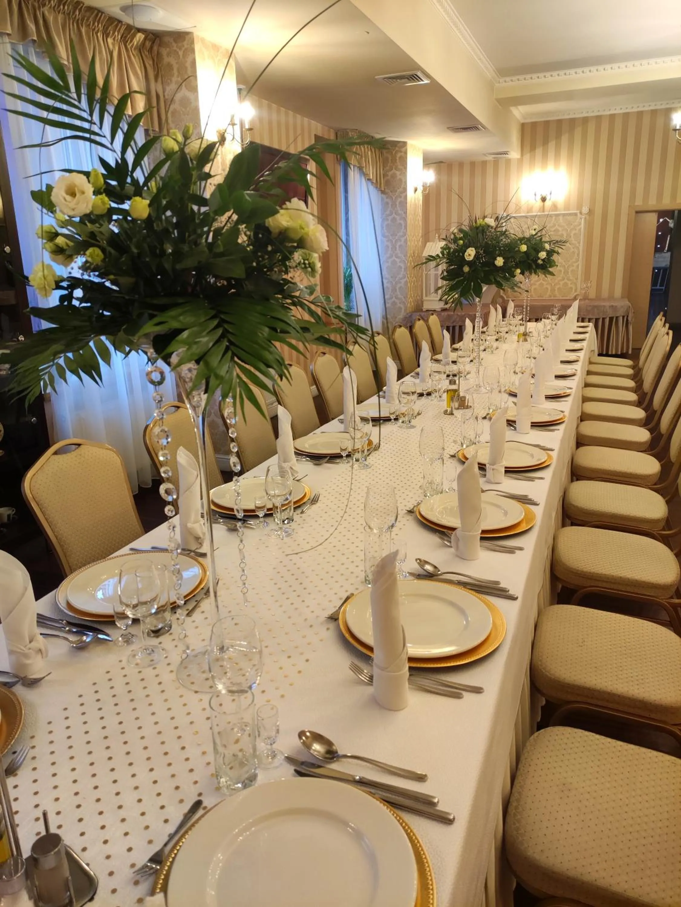 Aviator Hotel Restauracja & SPA