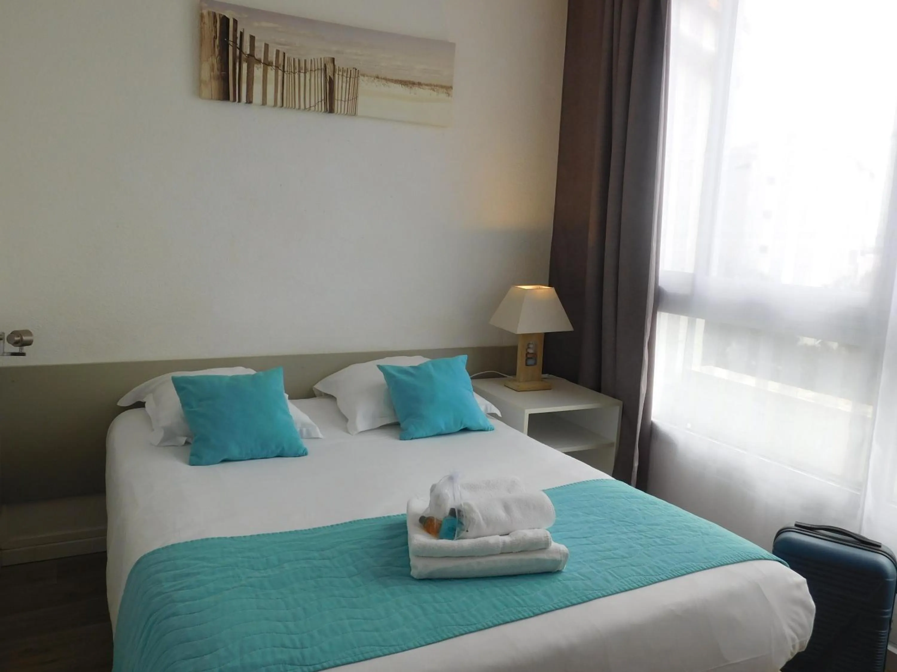 Bedroom, Bed in Résidence New Rochelle