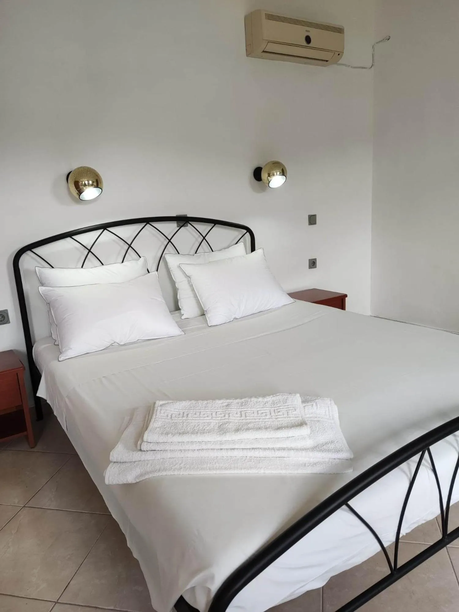 Bed in Tilos Fantasy