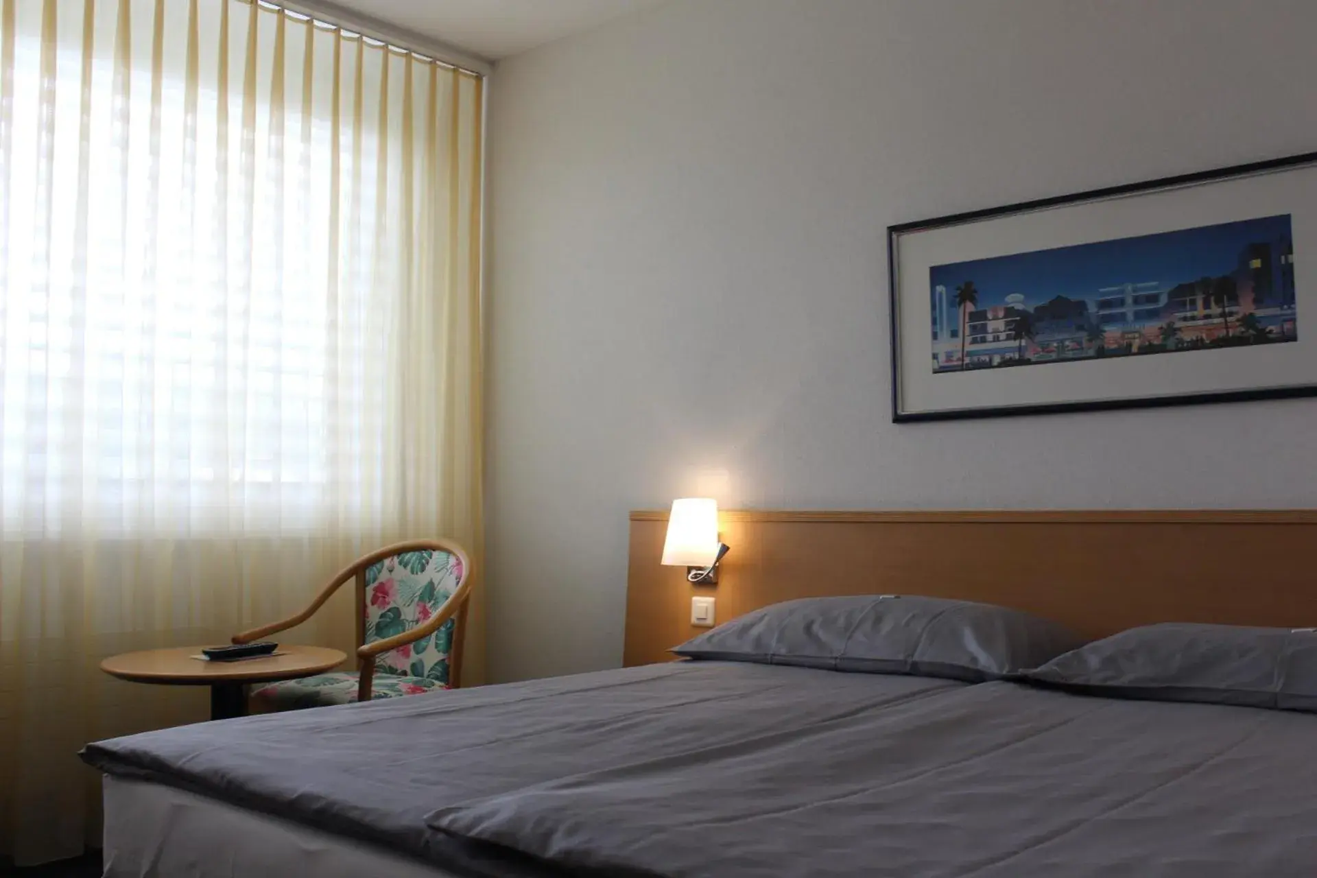 Comfort Double Room in Hotel Restaurant Florida Comfort Double Room in Hotel Restaurant Florida