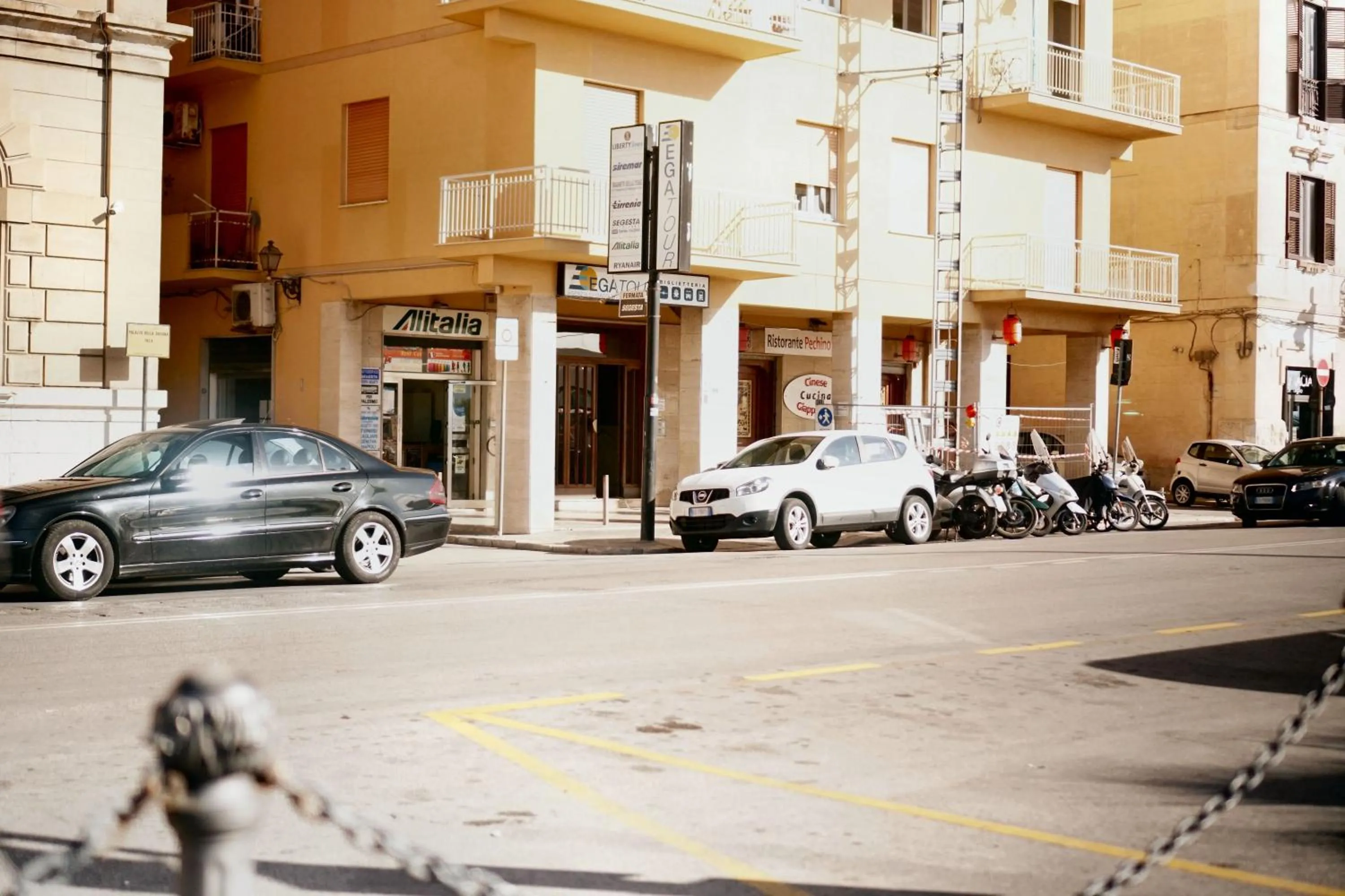 Property building in B&B Il Profumo del Porto