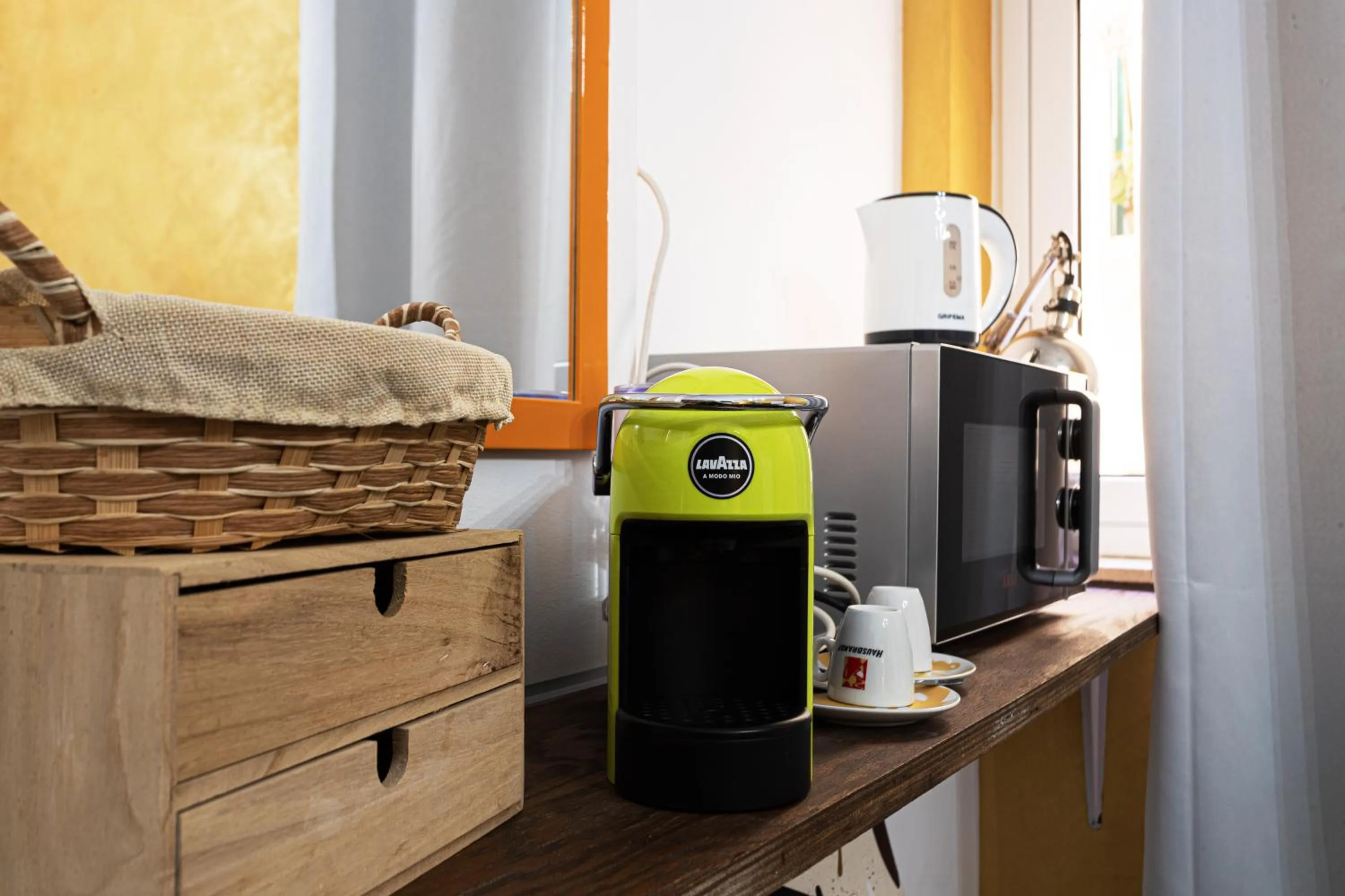 Coffee/tea facilities in B&B Il Profumo del Porto