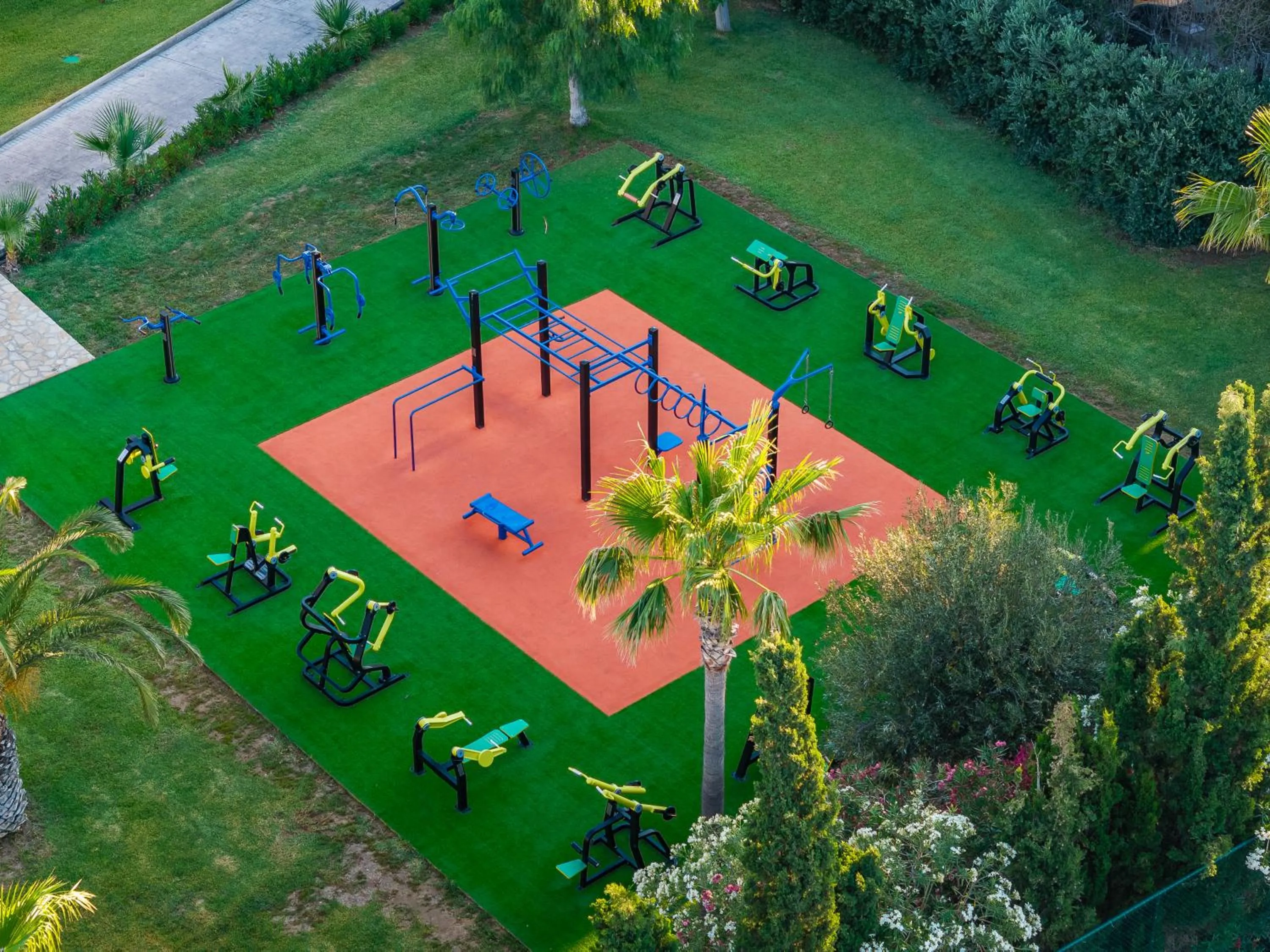 Garden in Horizon Beach Resort