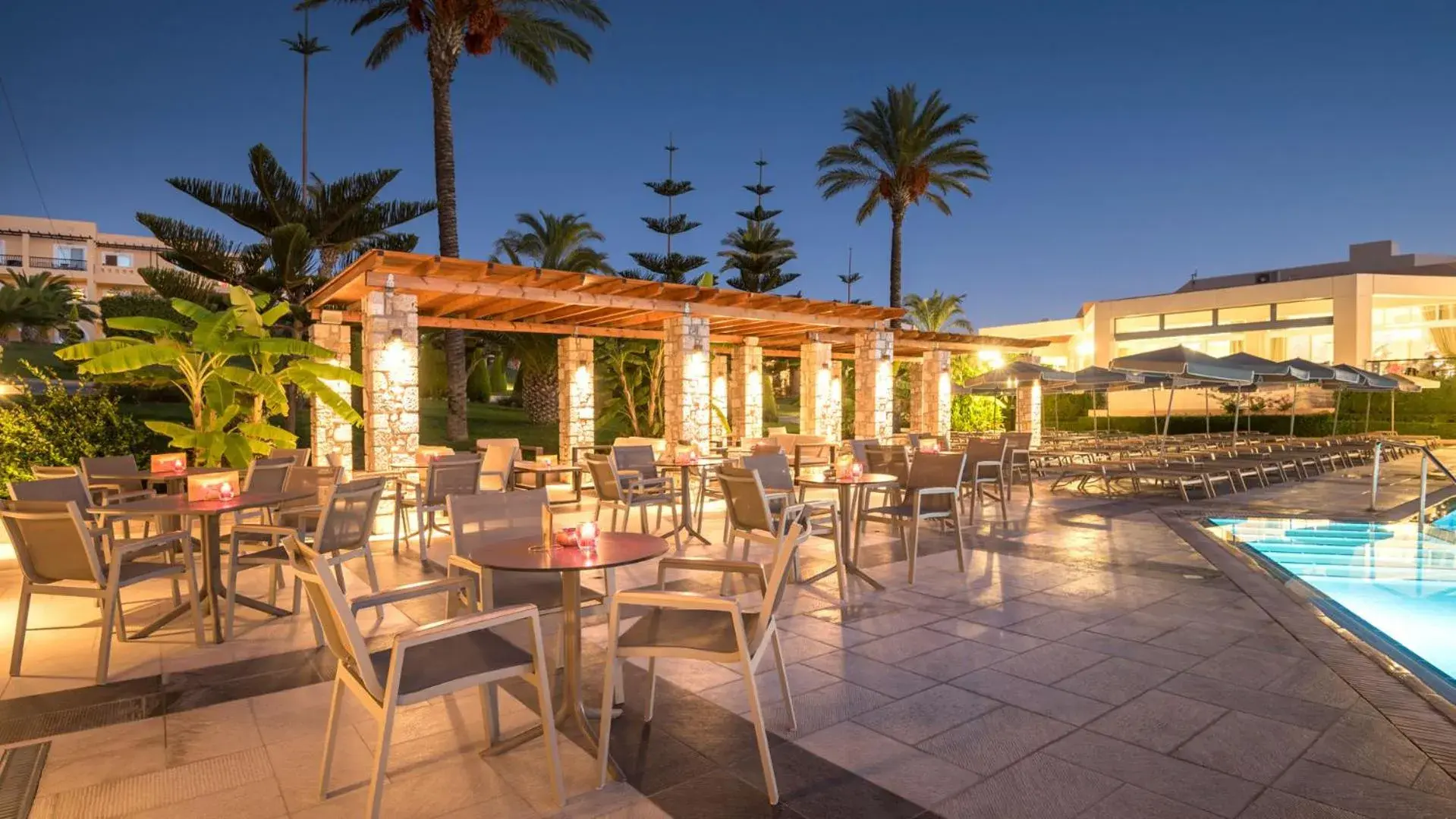 Lounge or bar in Horizon Beach Resort Lounge or bar in Horizon Beach Resort