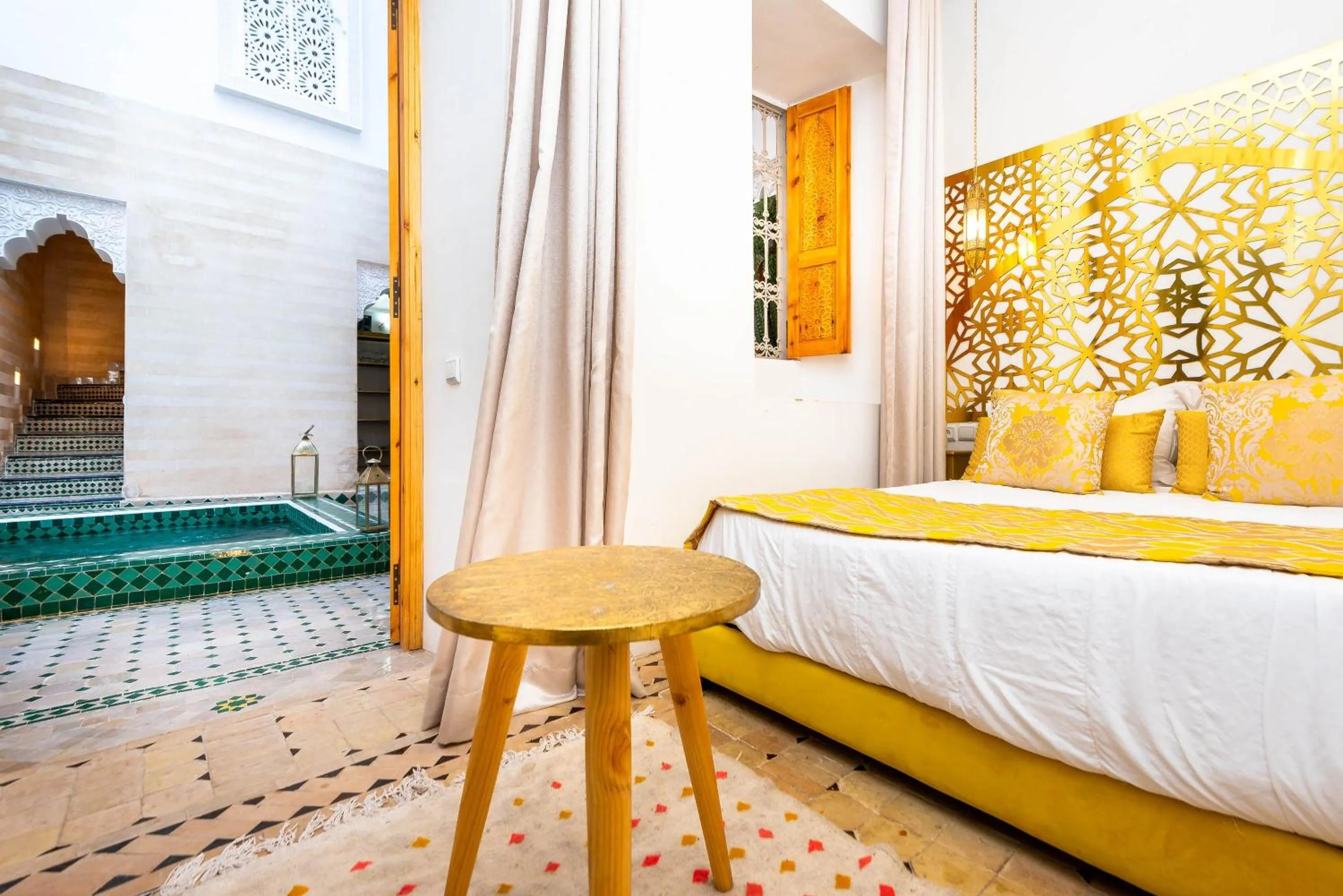 Bed in Riad La Croix Berbere