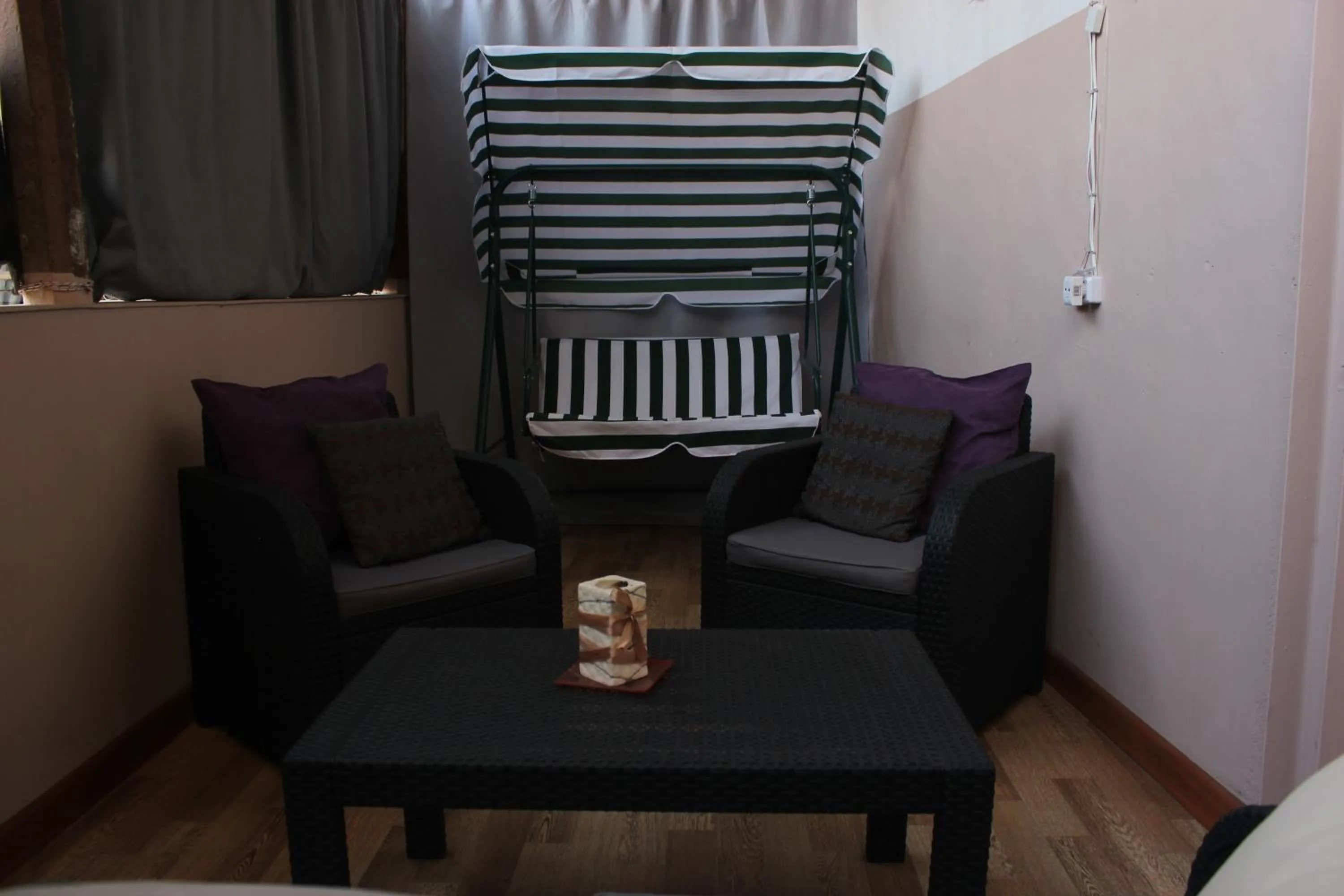 Cozy Apartment In Real Heart Of Old Tbilisi