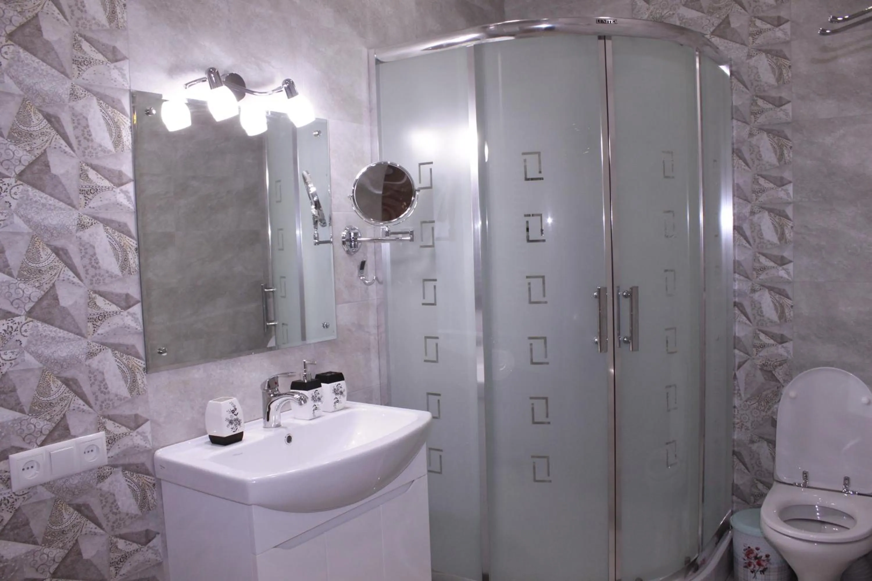 Cozy Apartment In Real Heart Of Old Tbilisi