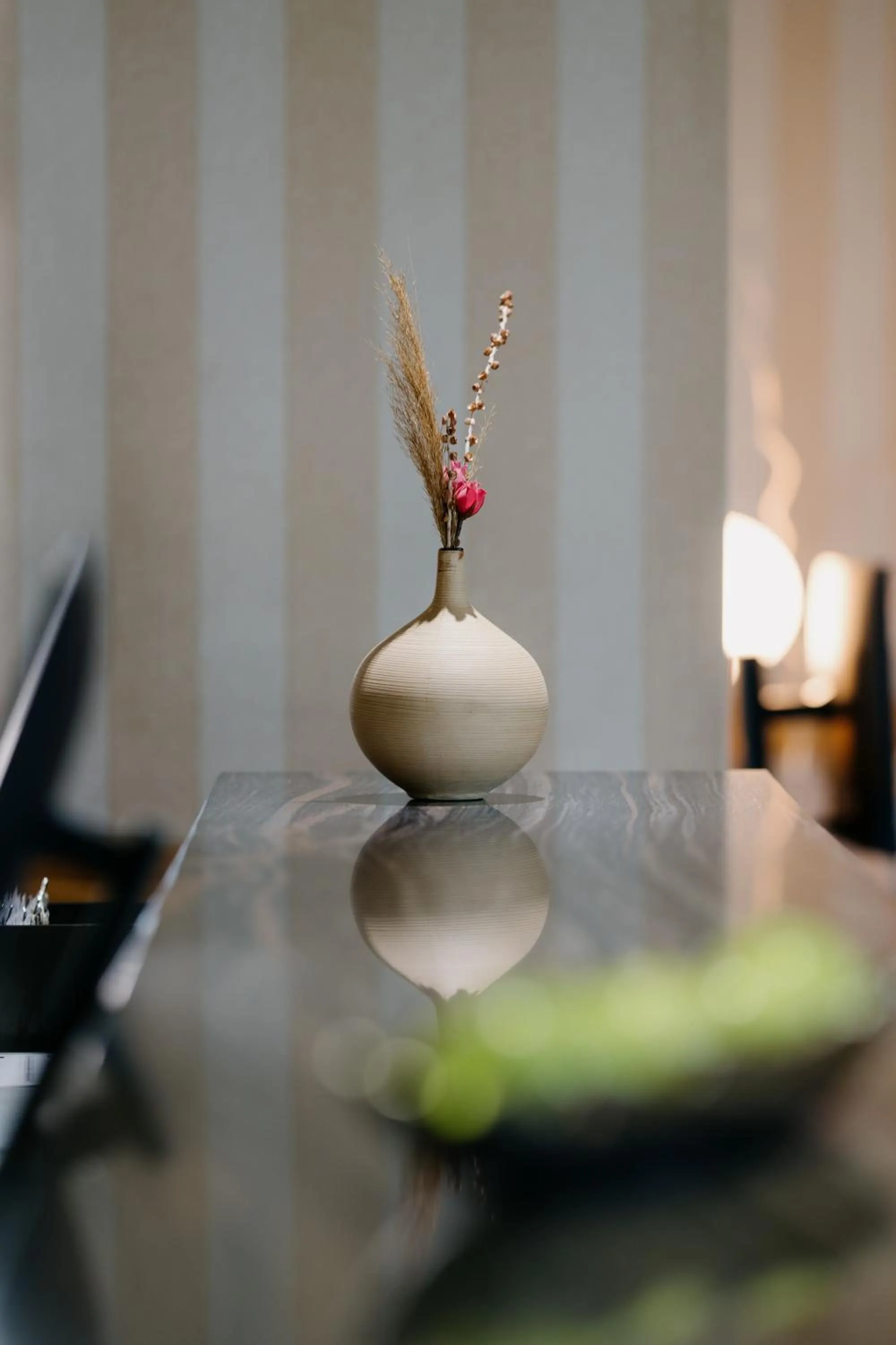 Lobby or reception in Hôtels Gouverneur Rimouski