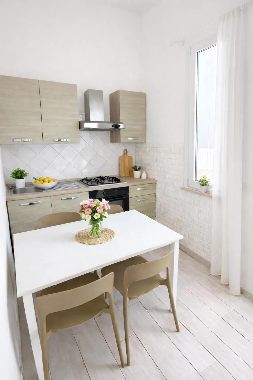 Kitchen or kitchenette in L'Isola Del Postino Rooms