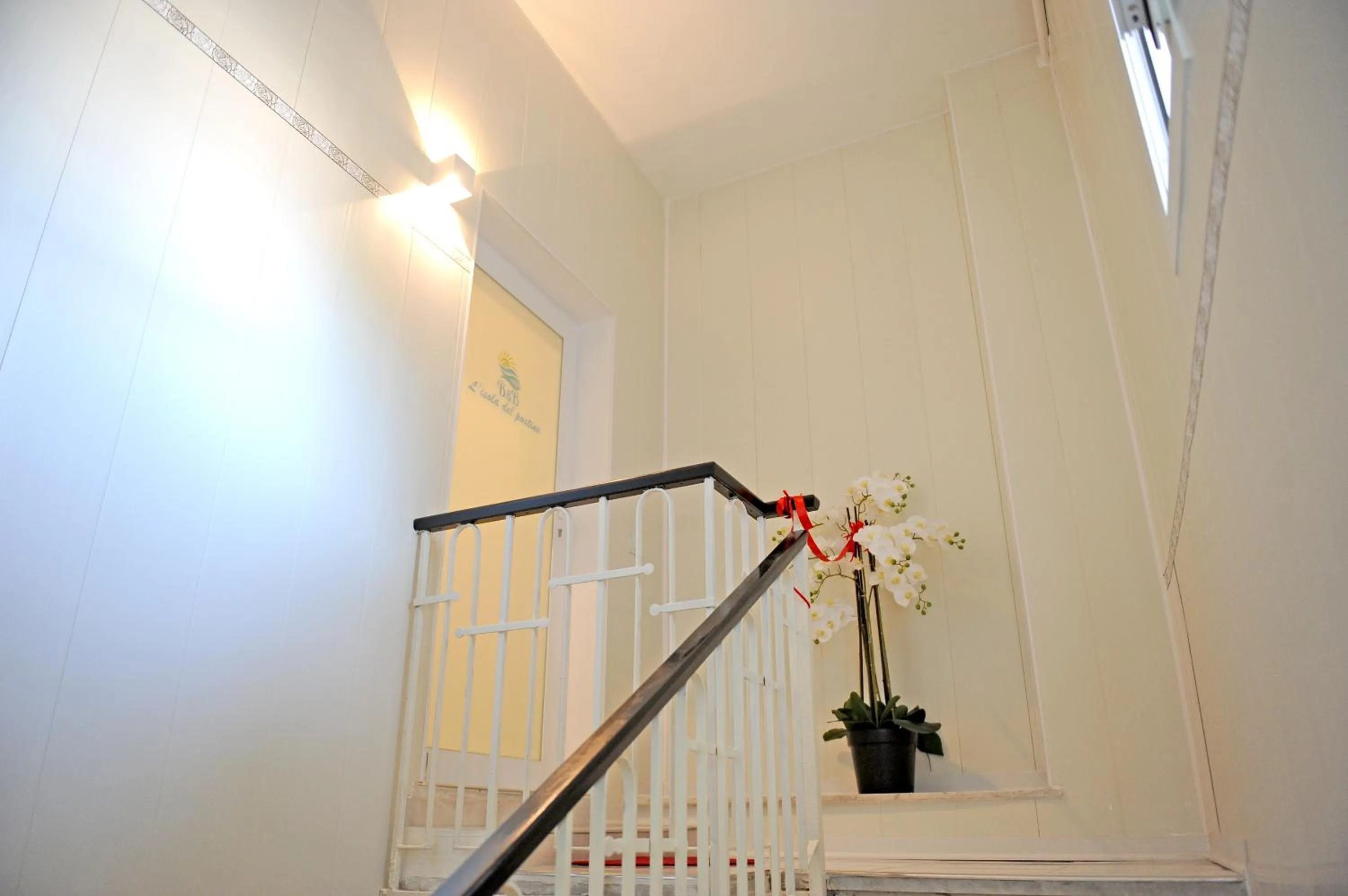 Facade/entrance in L'Isola Del Postino Rooms