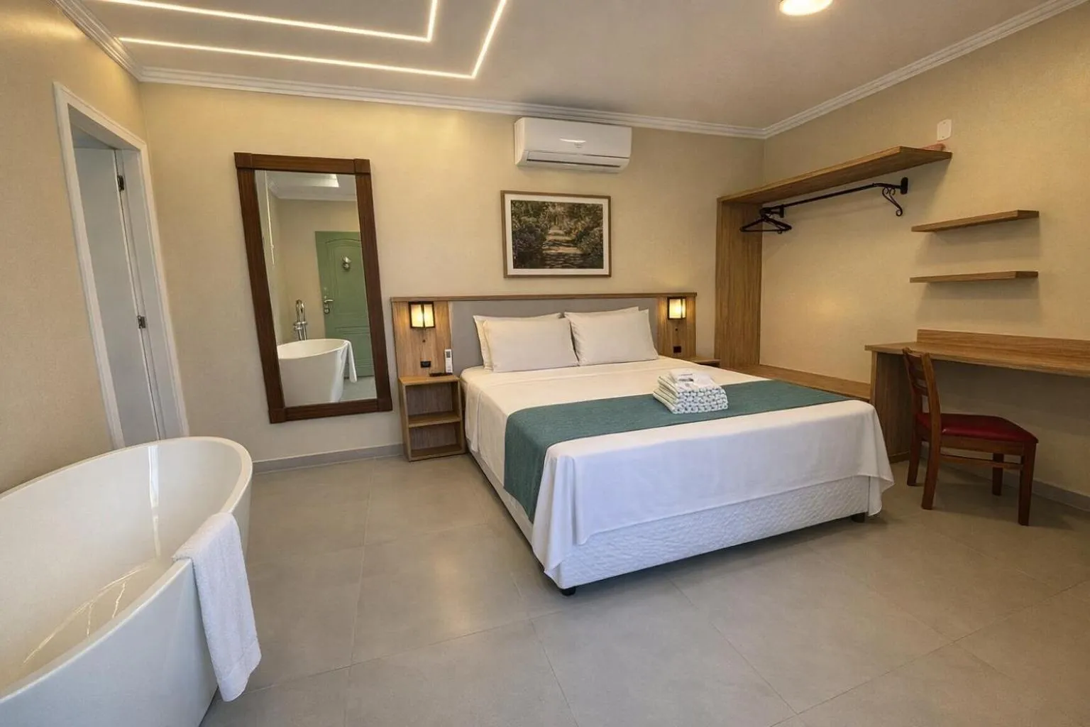 Bed in Pousada Estalagem do Porto