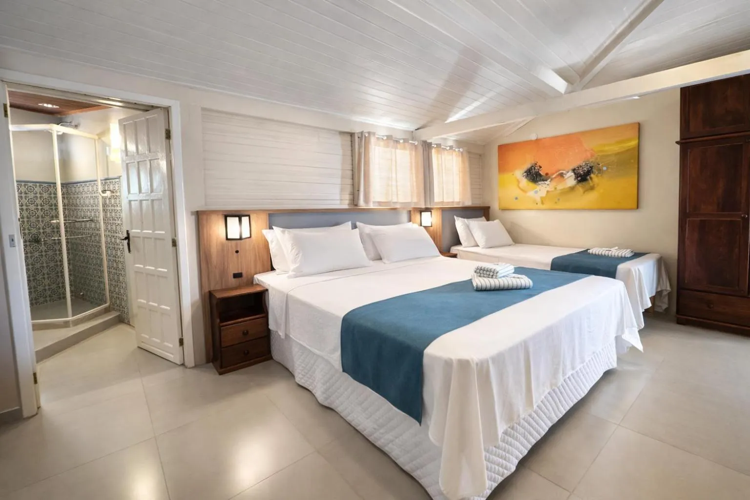 Bed in Pousada Estalagem do Porto