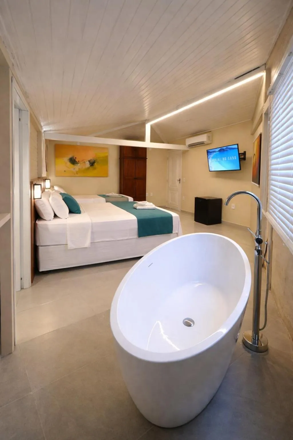 Bed in Pousada Estalagem do Porto