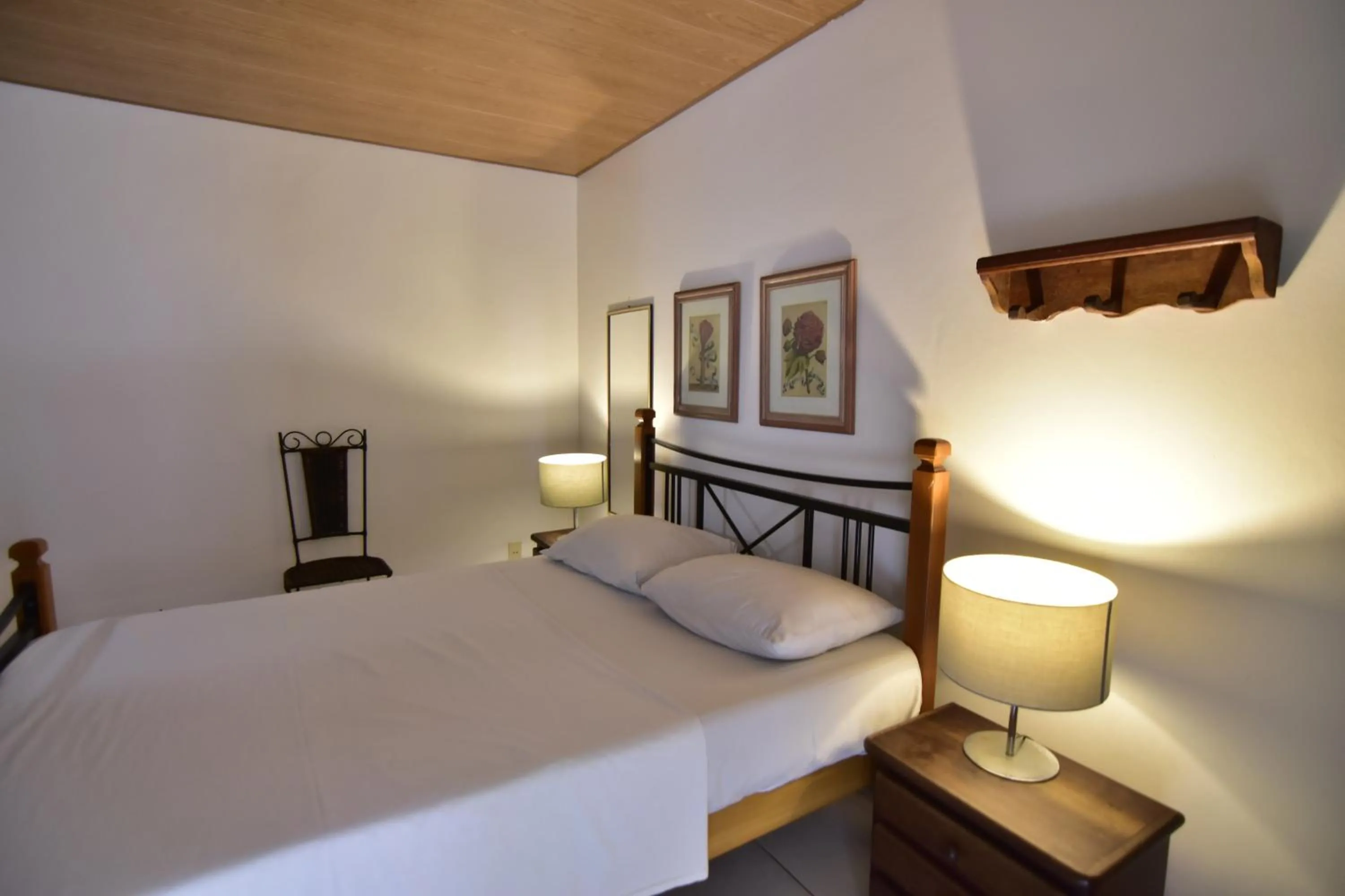 Budget Double Room in Pousada Estalagem do Porto