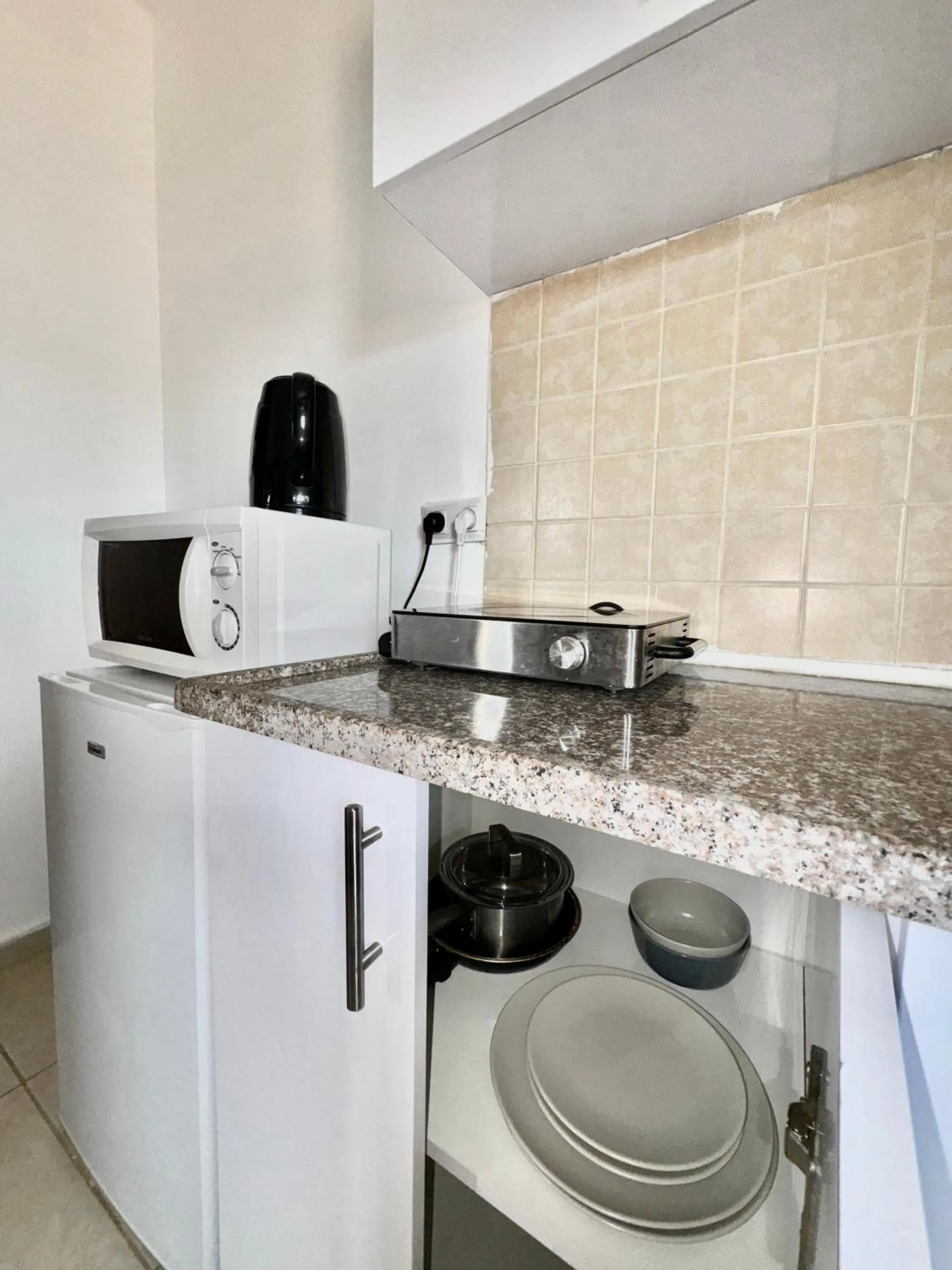 Old Jaffa's Penthouse Boutique Hostel