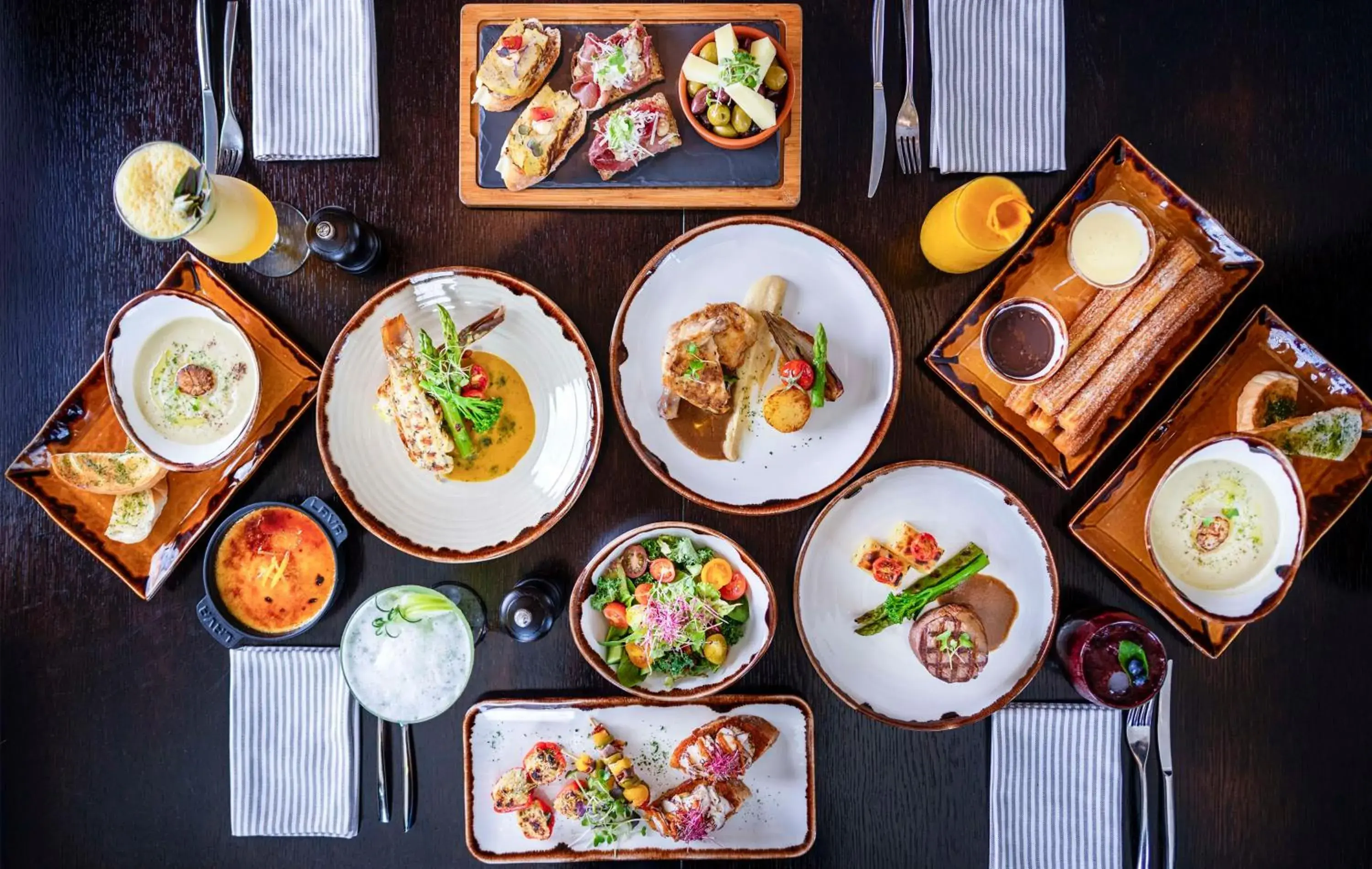 Restaurant/places to eat in Hyatt Regency Oryx Doha Restaurant/places to eat in Hyatt Regency Oryx Doha