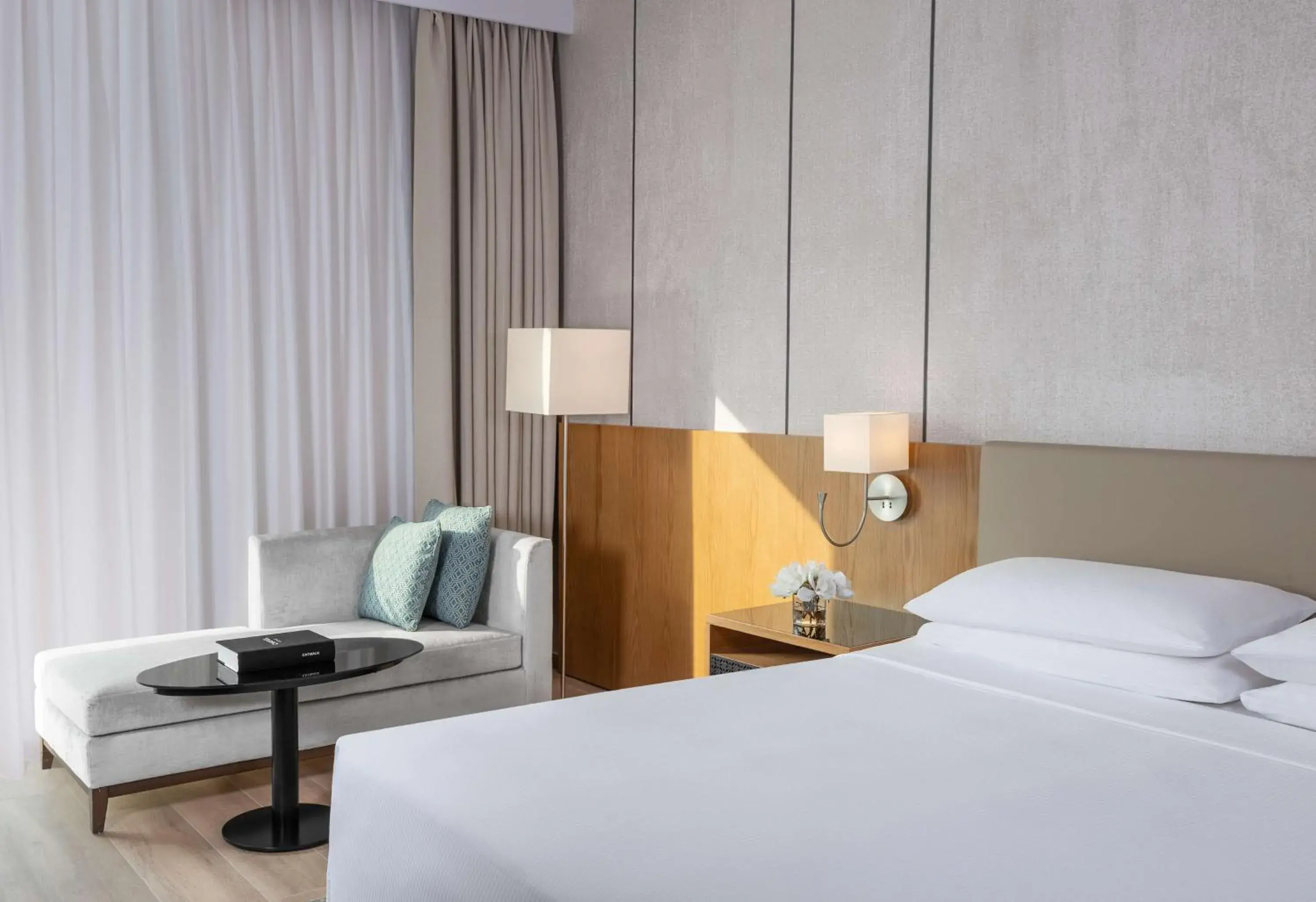 Seating area, Bed in Hyatt Regency Oryx Doha Seating area, Bed in Hyatt Regency Oryx Doha