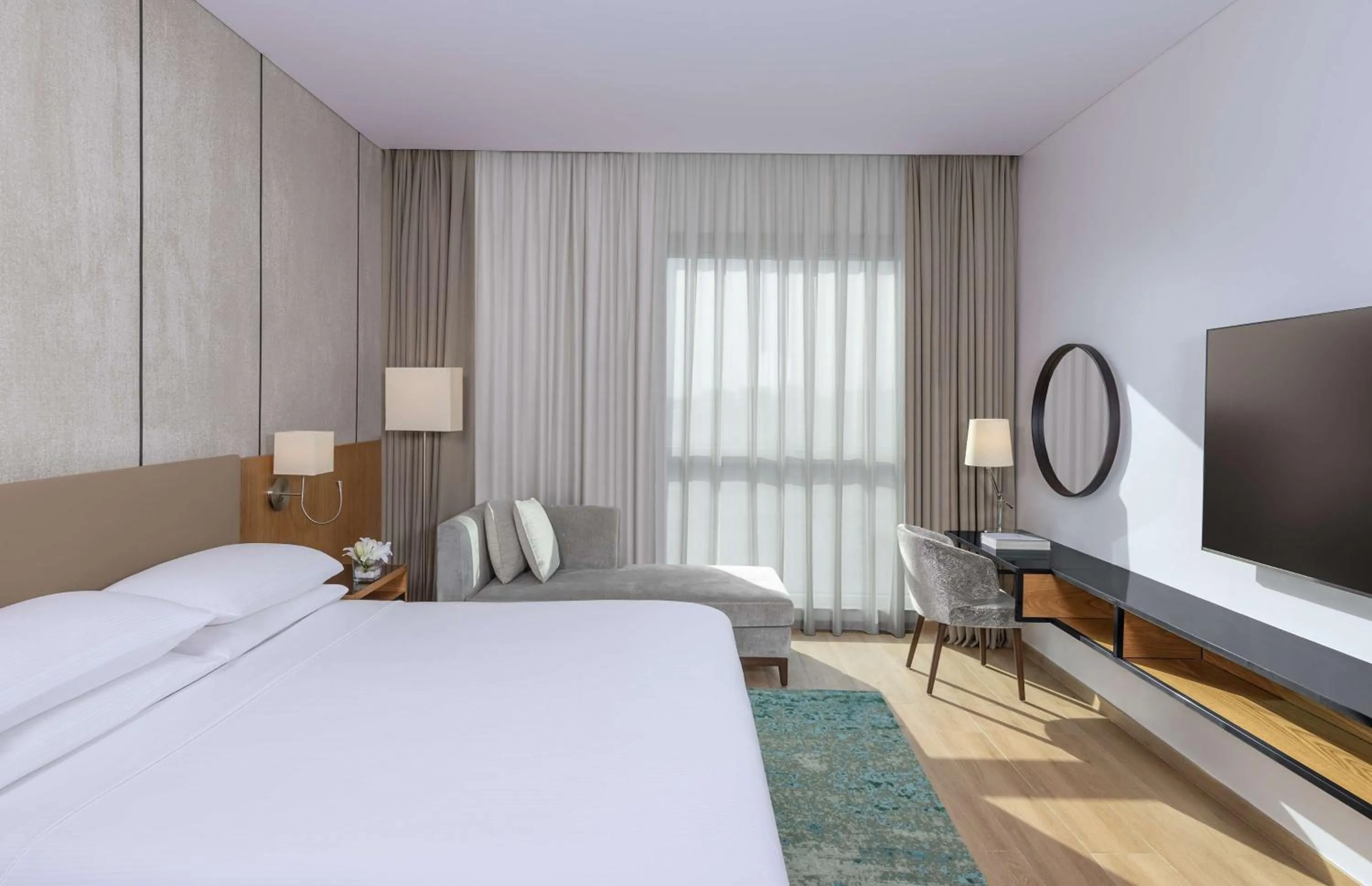 Photo of the whole room, Bed in Hyatt Regency Oryx Doha