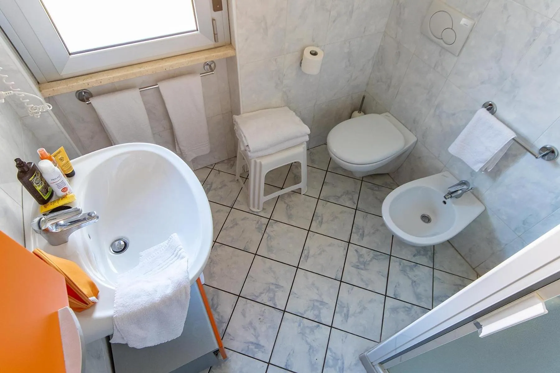 Bathroom in Residence Greco