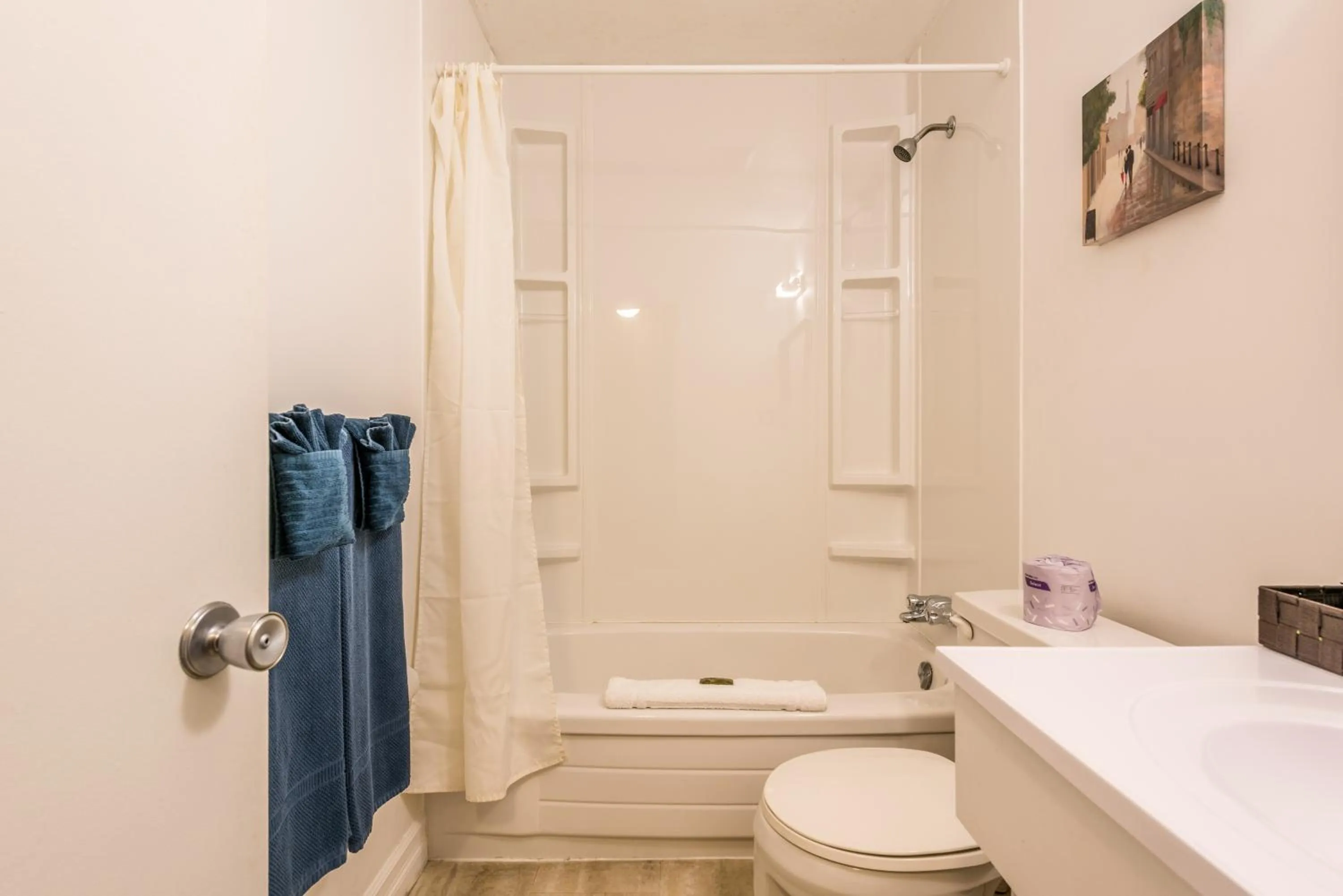 Bathroom in Lake City Motel