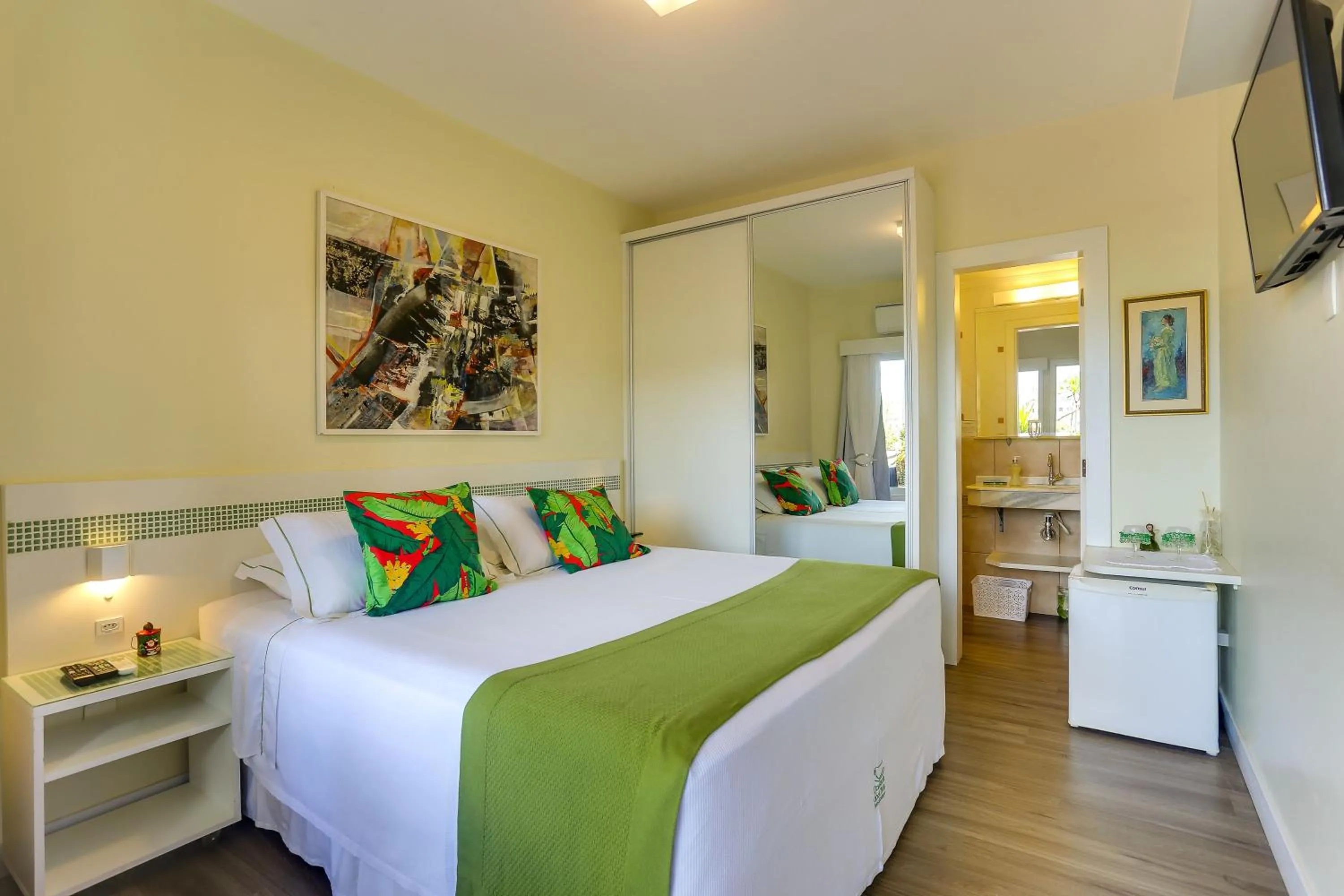 Bedroom, Bed in Nova Pousada dos Chás