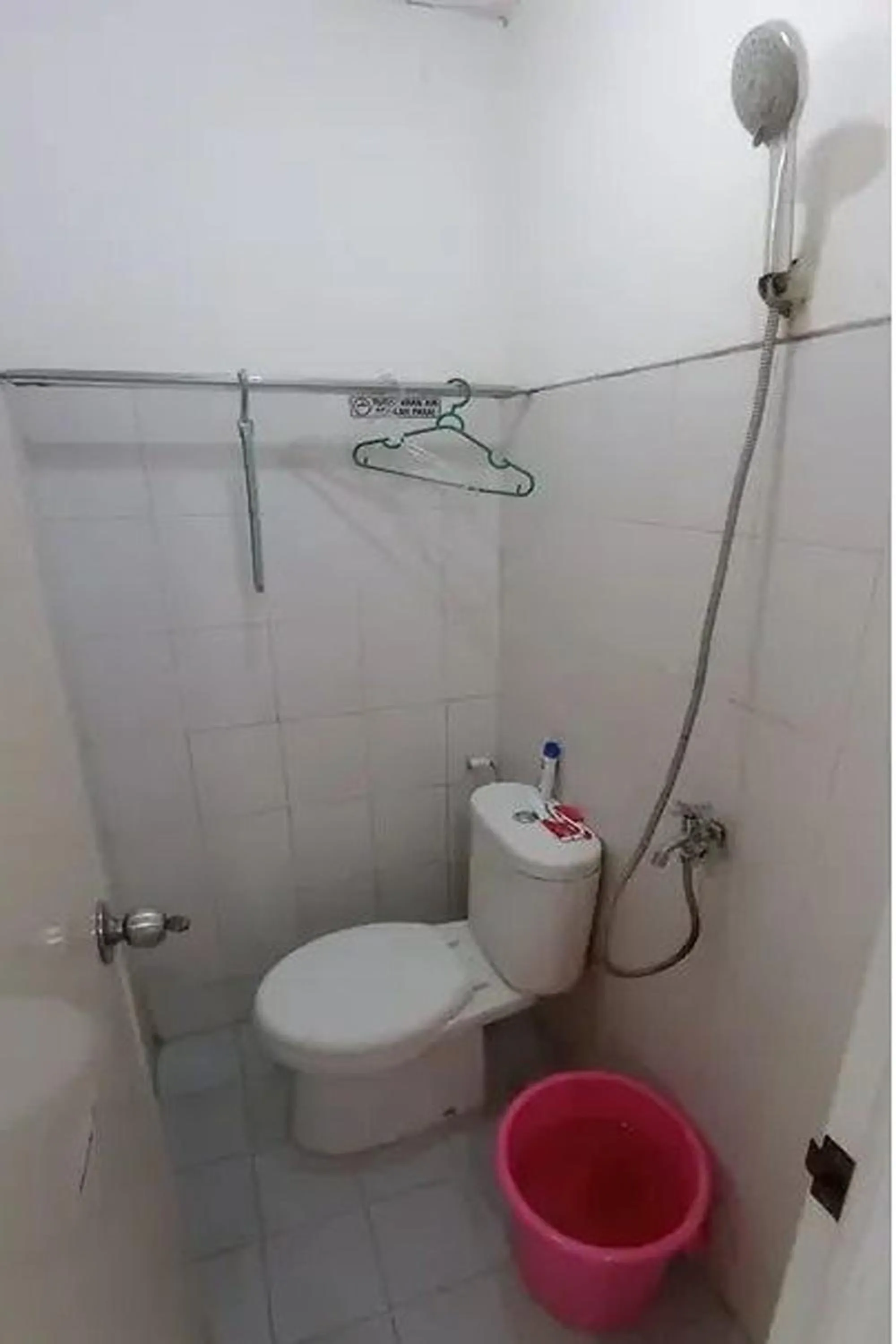 Bathroom in Kost 48 Surabaya