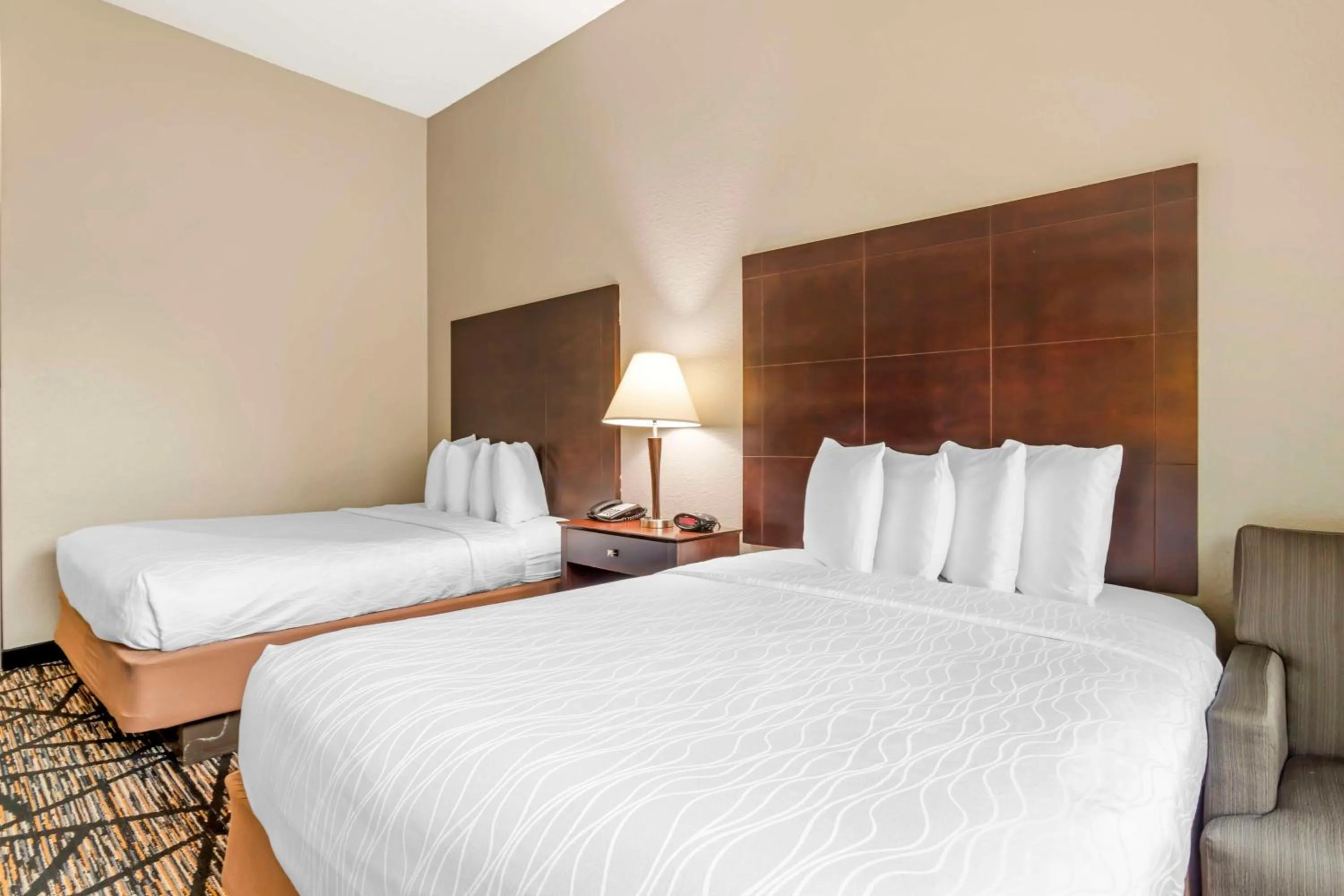 Bedroom, Bed in Best Western Plus Hobby Airport Inn & Suites