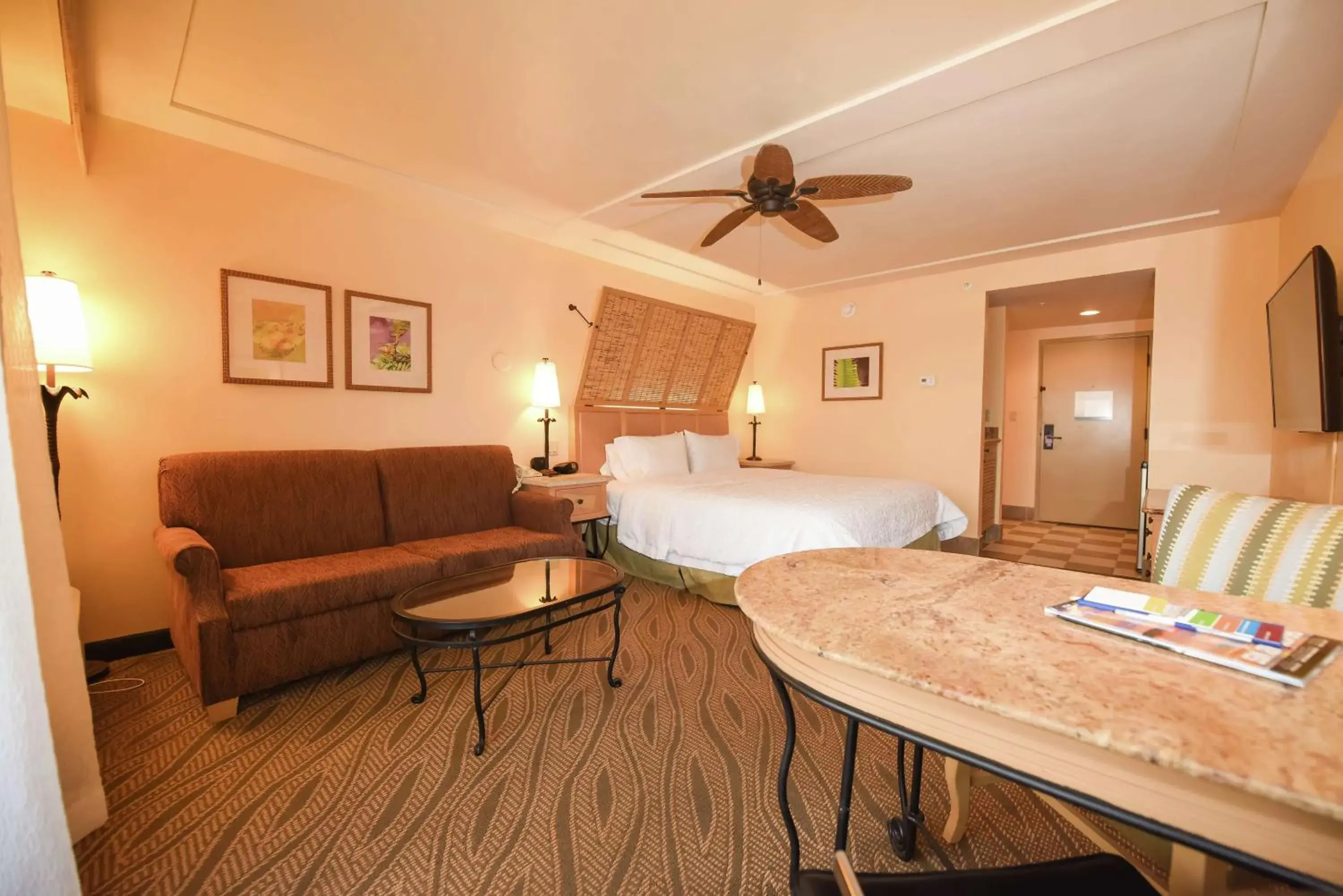 Bedroom, Bed in Hampton Inn Key Largo Bedroom, Bed in Hampton Inn Key Largo