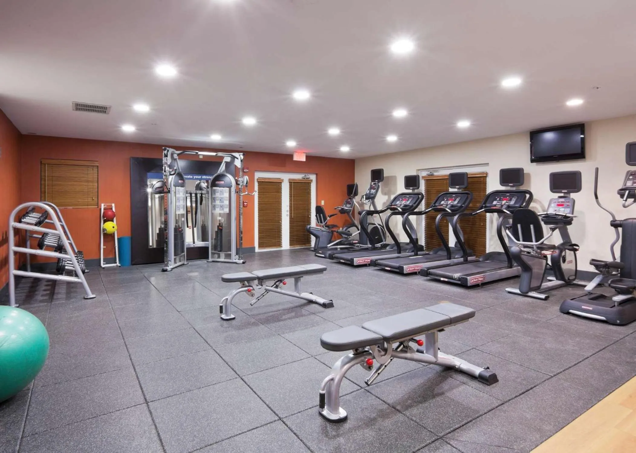 Fitness centre/facilities in Hampton Inn Key Largo